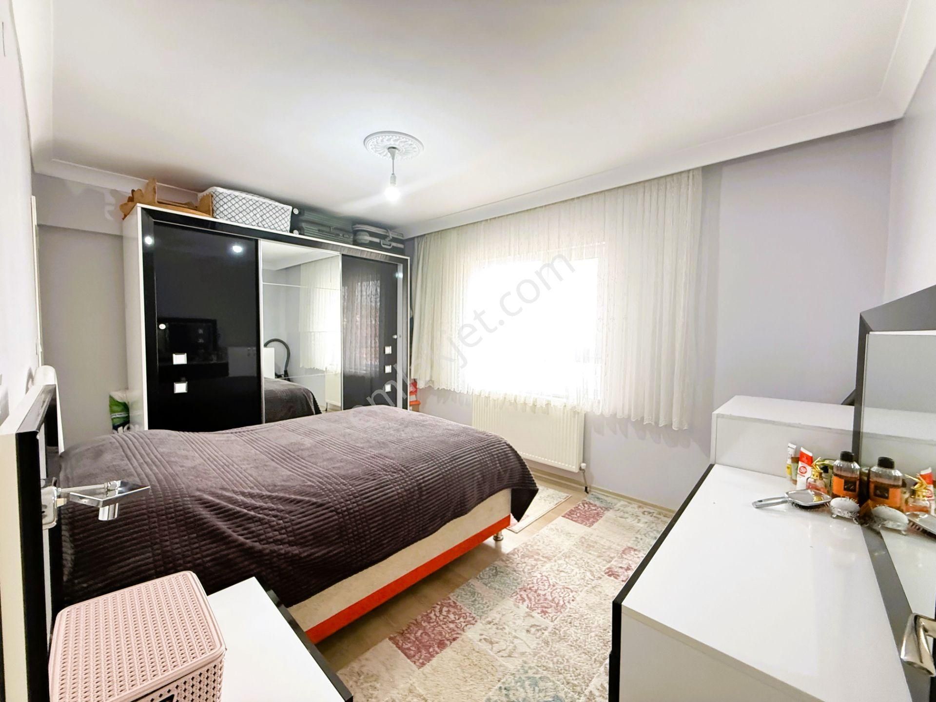 Gökçe Emlak'tan Haftanın Fırsatı Ara Kat Güney Cephe 3+1 Daire - Görsel 21