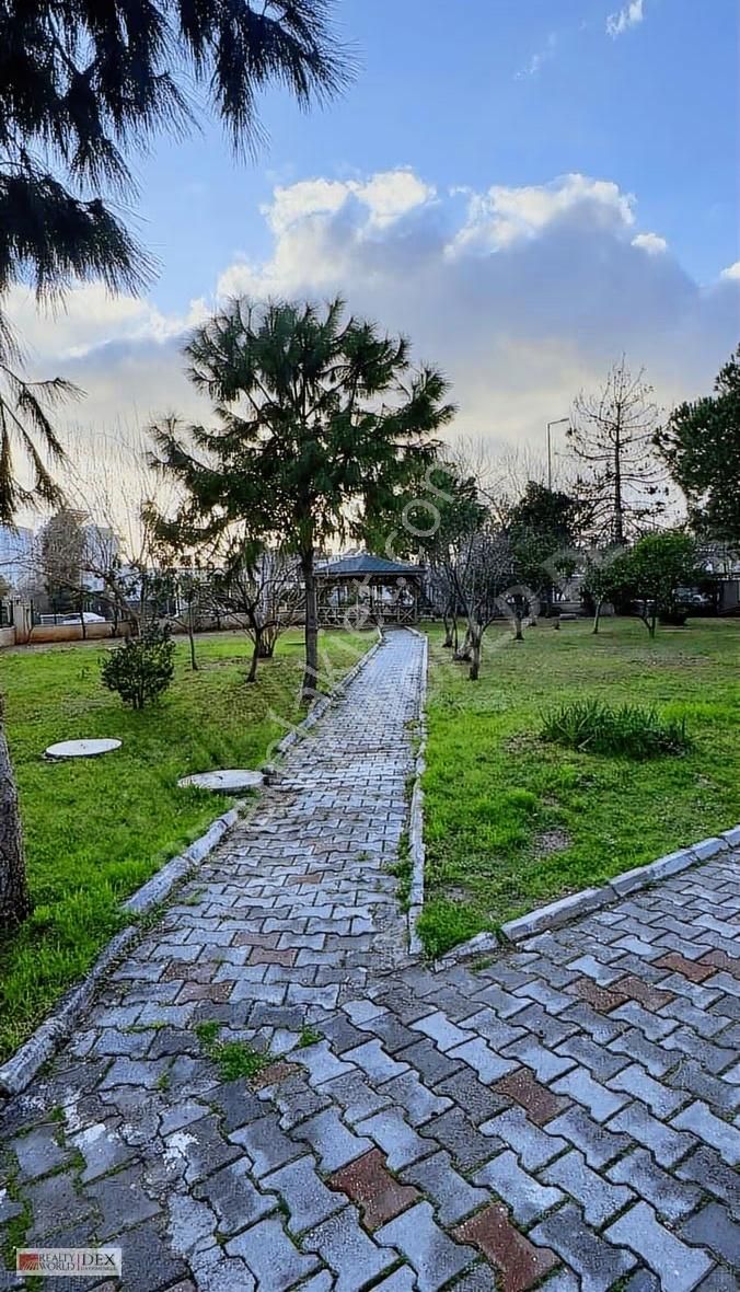 Site İçinde Havuzlu 2+1 Satılık Daire - Görsel 13