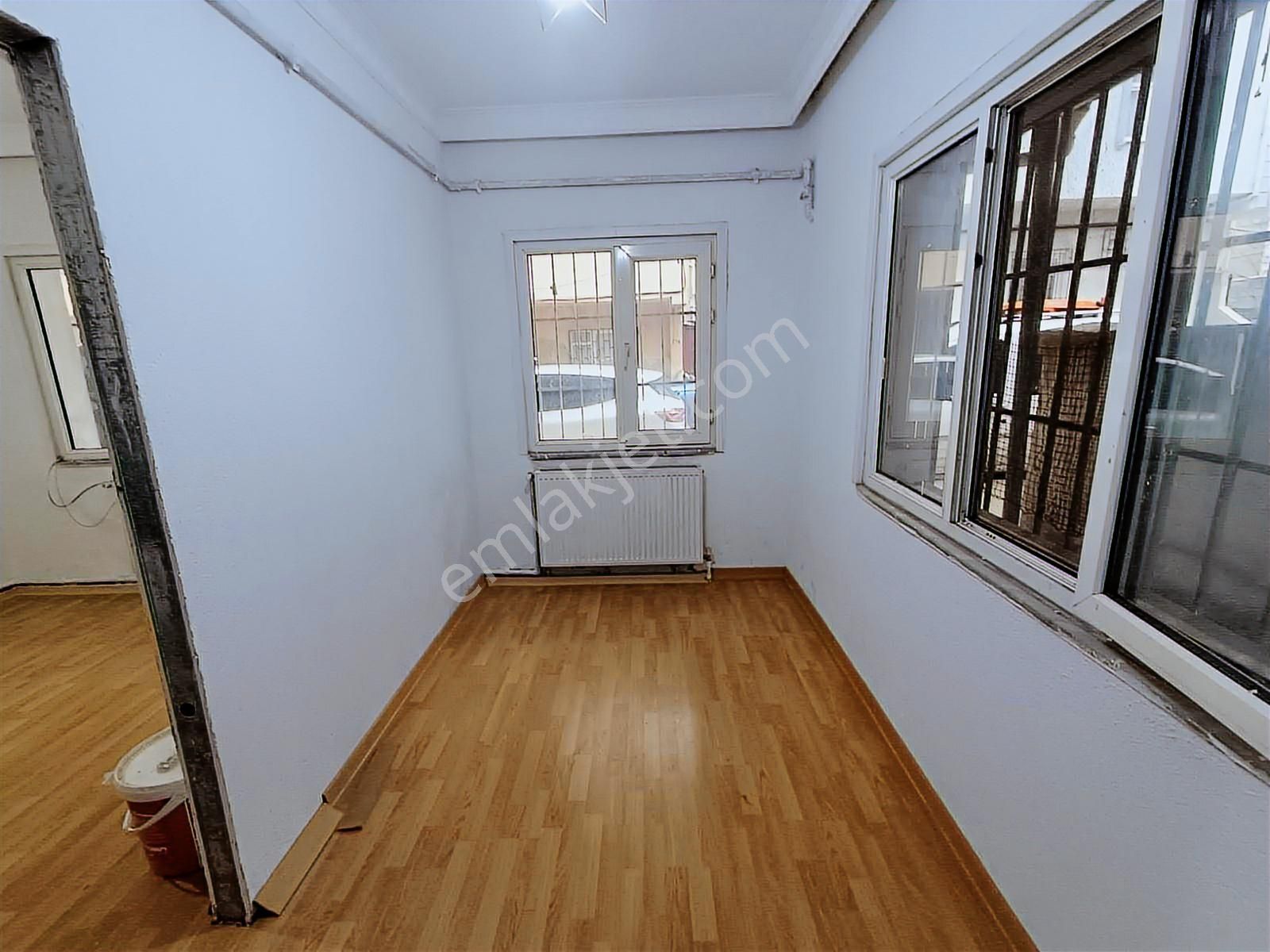 Pendik Çamçeşmede Satılık 2+1 70 M2 Giriş Kat Daire - Görsel 4