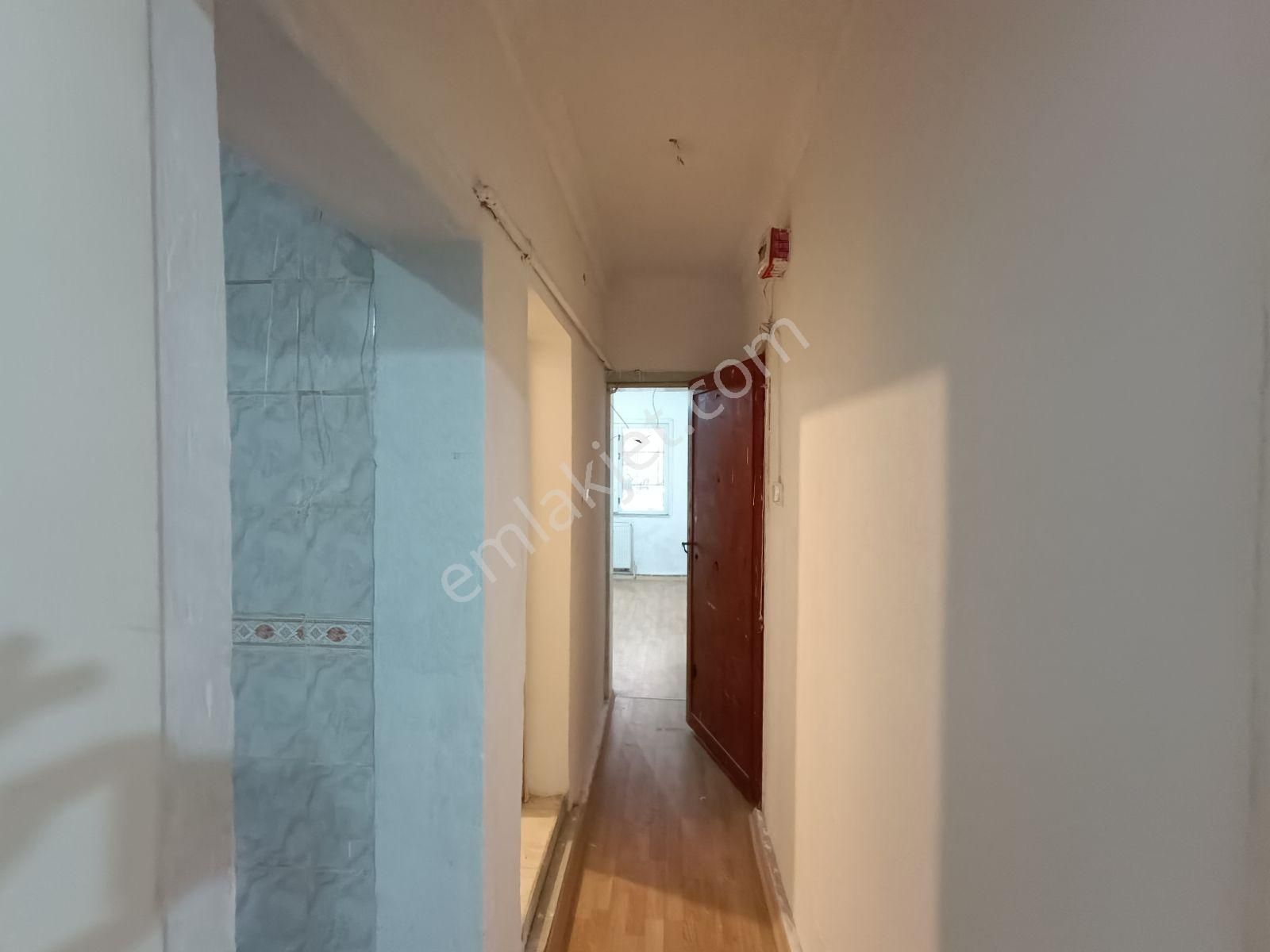 Pendik Çamçeşmede Satılık 2+1 70 M2 Giriş Kat Daire - Görsel 6