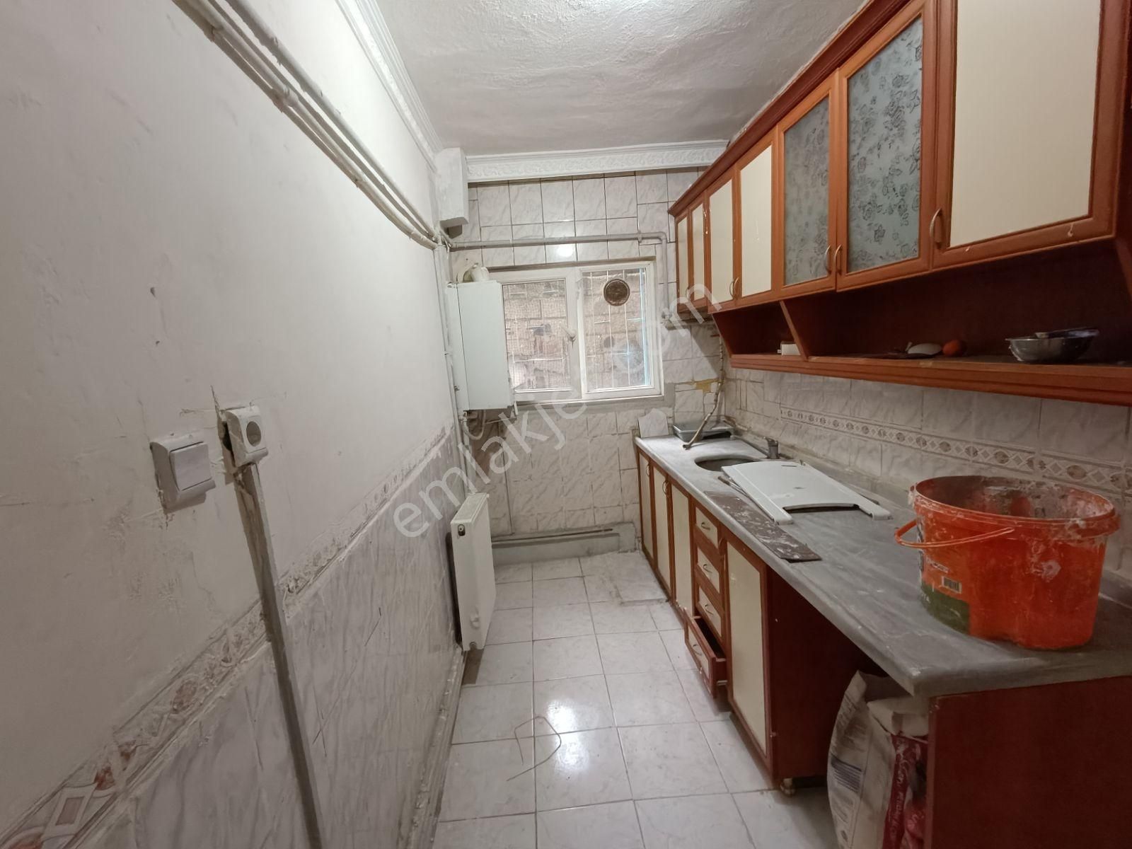 Pendik Çamçeşmede Satılık 2+1 70 M2 Giriş Kat Daire - Görsel 3
