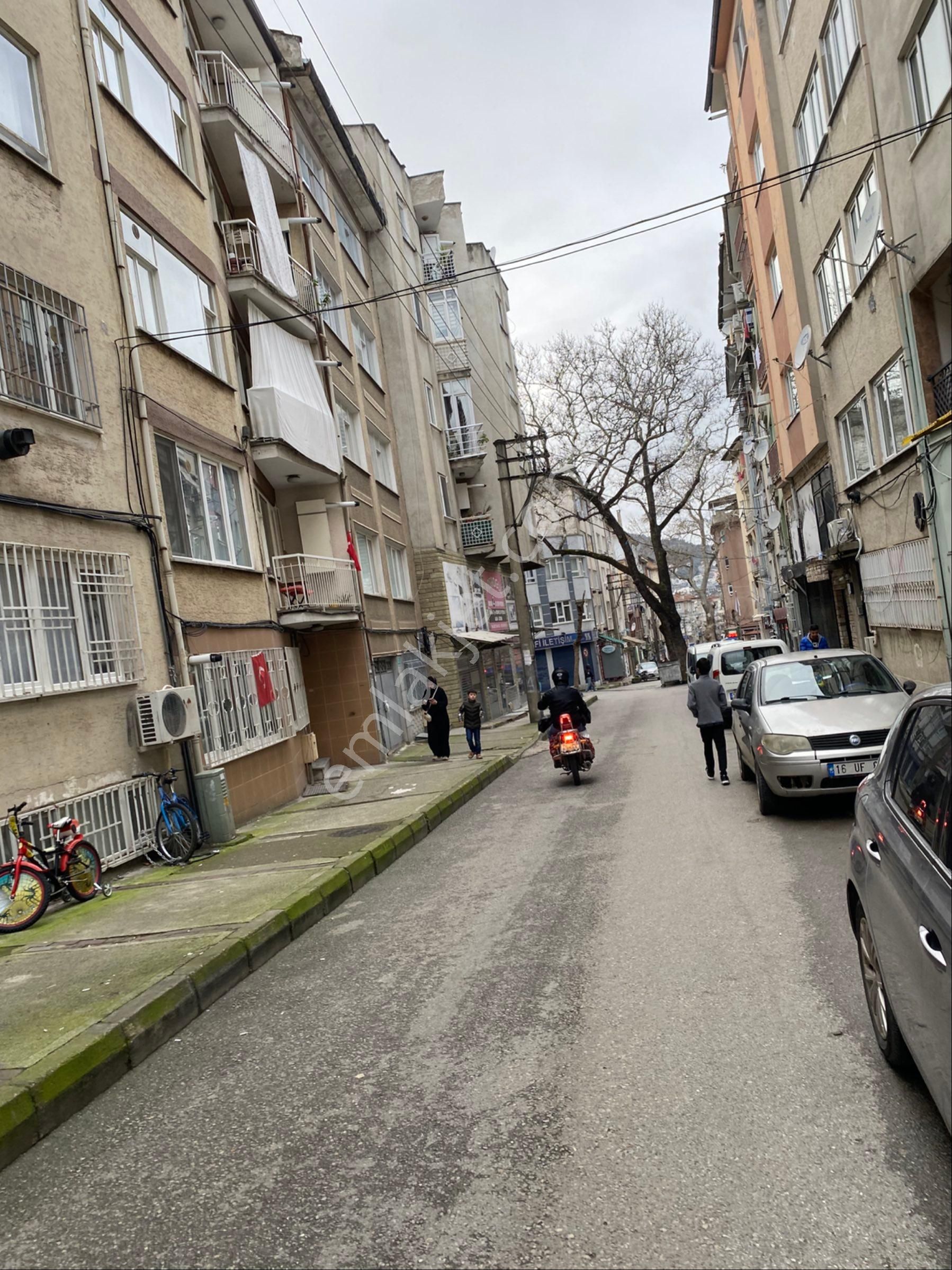 Cihangir Emlaktan Altıparmakta Satılık Kelepir Daire - Görsel 22