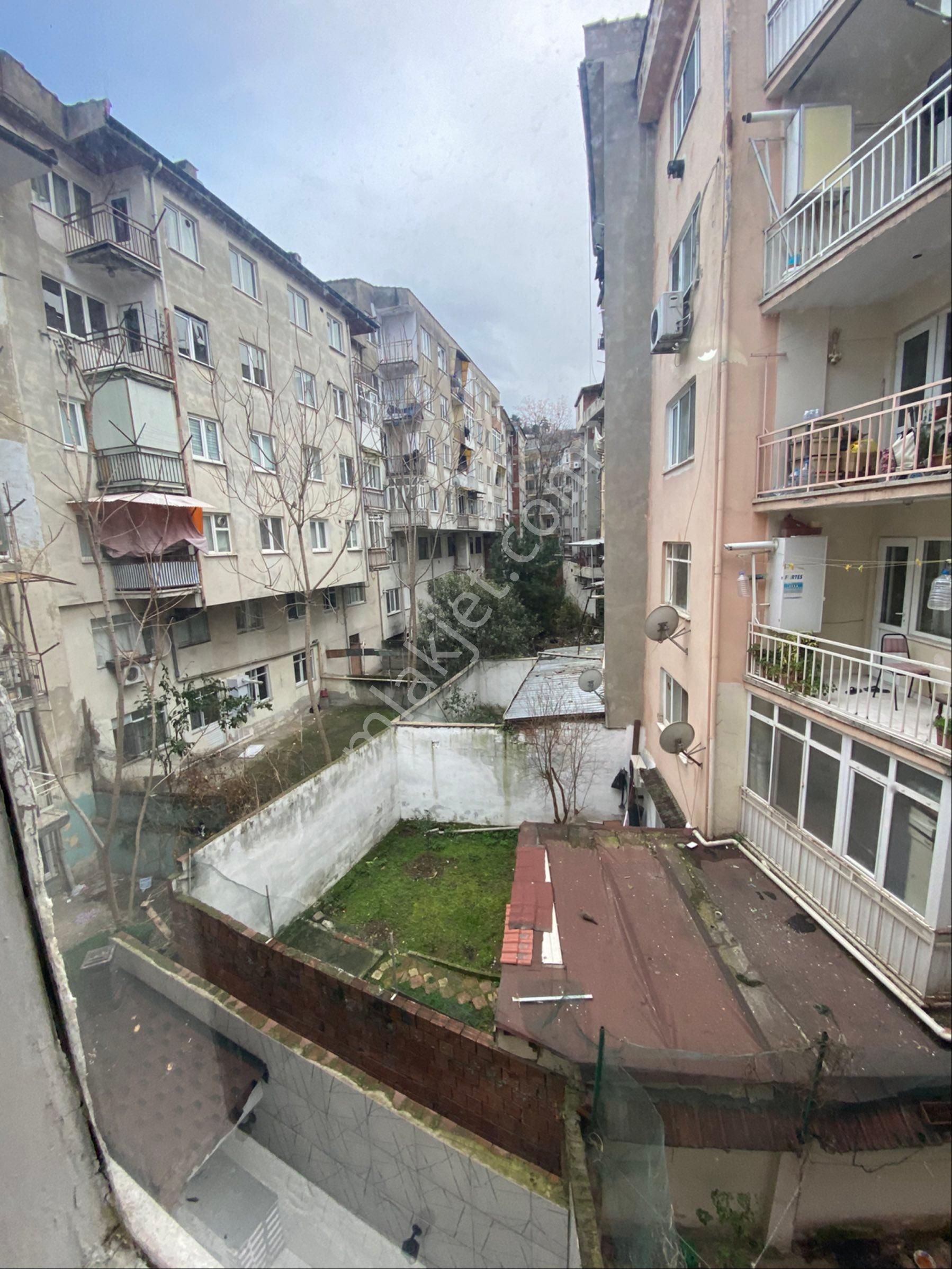 Cihangir Emlaktan Altıparmakta Satılık Kelepir Daire - Görsel 11