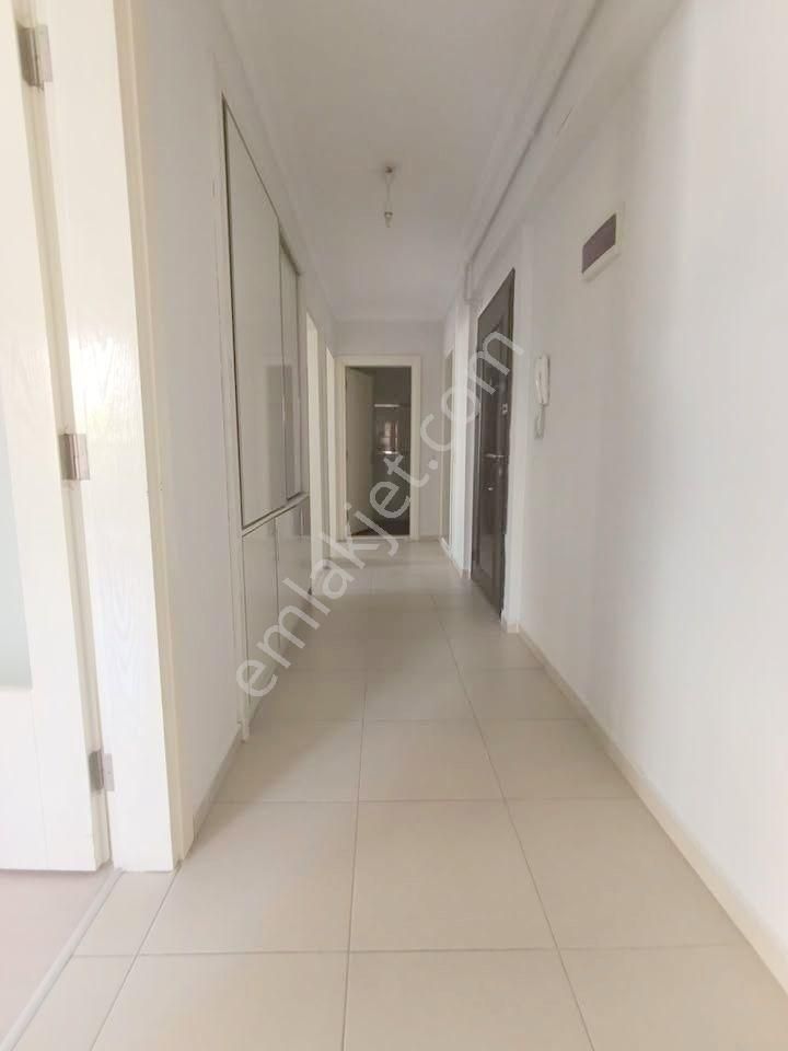 Ender Uysal Gayrimenkulden Değirmenönü Mahallesin De Satılık Arakat Balkonlu Daire.... - Görsel 10