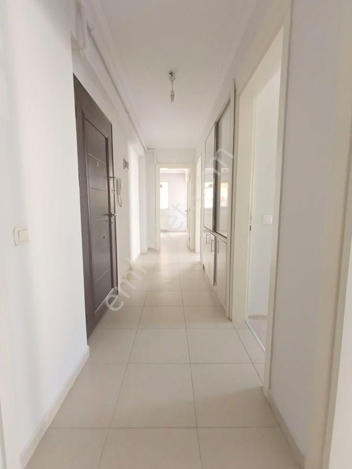 Ender Uysal Gayrimenkulden Değirmenönü Mahallesin De Satılık Arakat Balkonlu Daire.... - Görsel 11