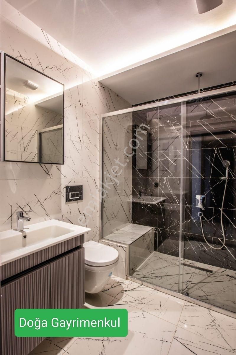 Kuşadası Merkezine Yakın Havuzlu Güvenlikli Sitede Daire - Görsel 27