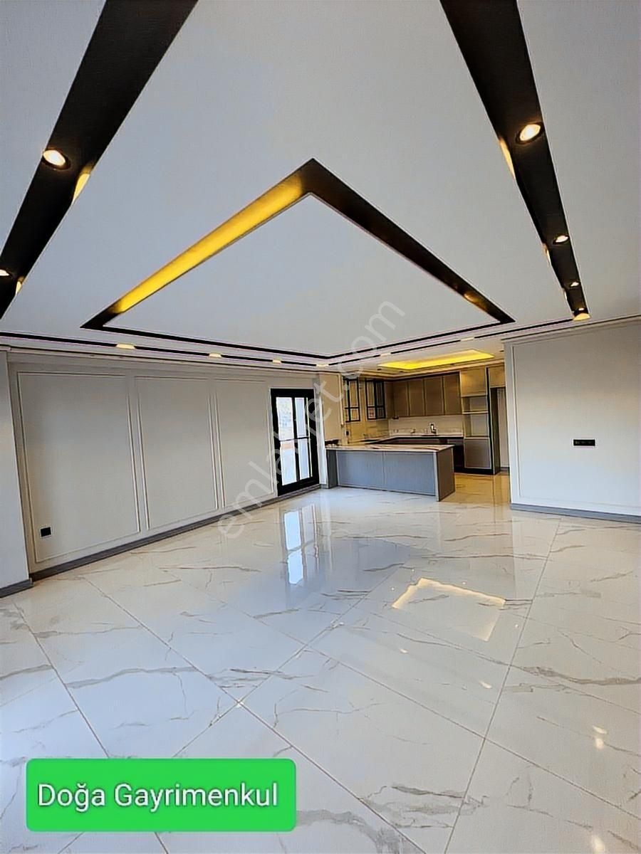 Kuşadası Merkezine Yakın Havuzlu Güvenlikli Sitede Daire - Görsel 12