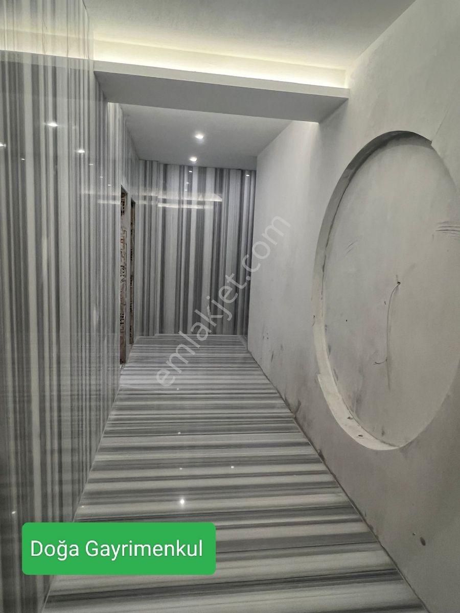 Kuşadası Merkezine Yakın Havuzlu Güvenlikli Sitede Daire - Görsel 13