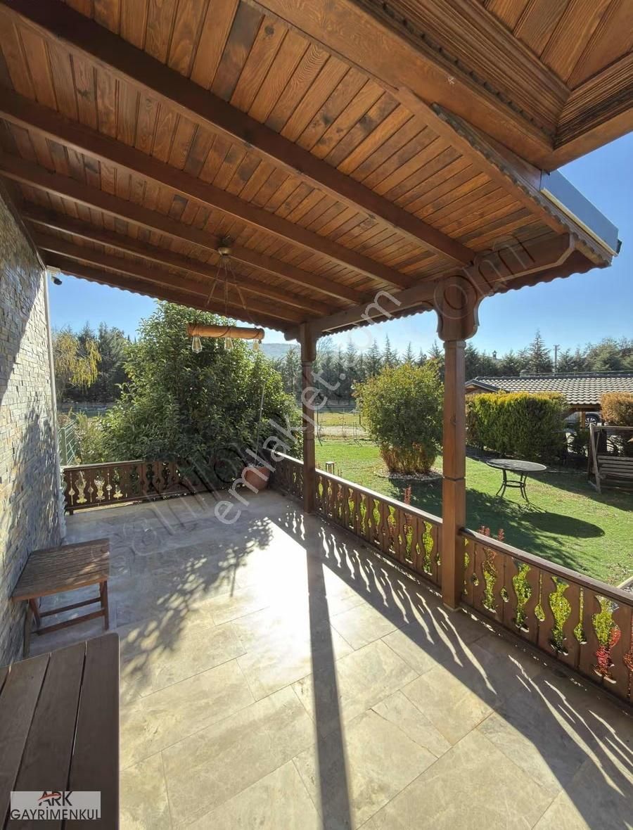 Lüks Sitede Havuzlu Lüks Eşyalı 1.000m2 Arsa'da Satılık Villa ! - Görsel 22
