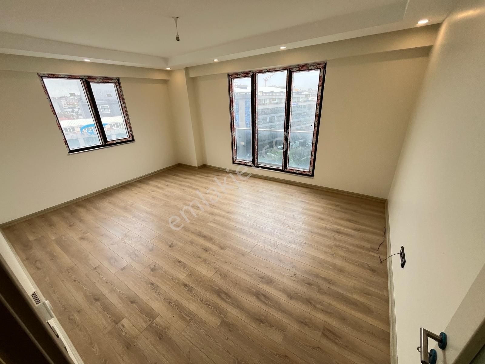 Aydın İnş. Asgün Trio Kiralık 2+1 90m2 9.kat Ebeveyn Banyolu Daire - Görsel 3