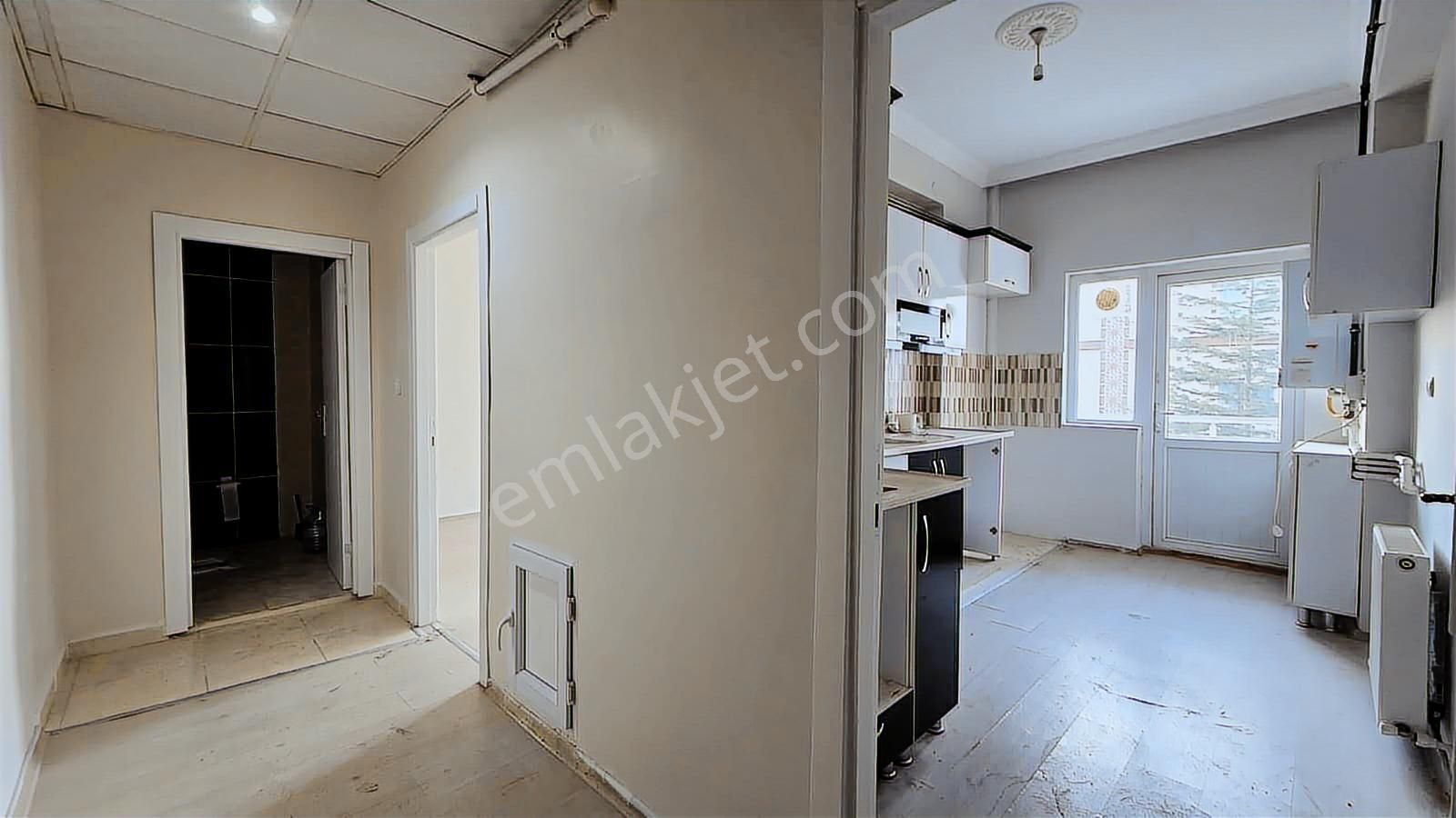 Süvari Mah Satılık 4+1 Kat Konumlu Yüksek Giriş Ön Cephe Daire - Görsel 13