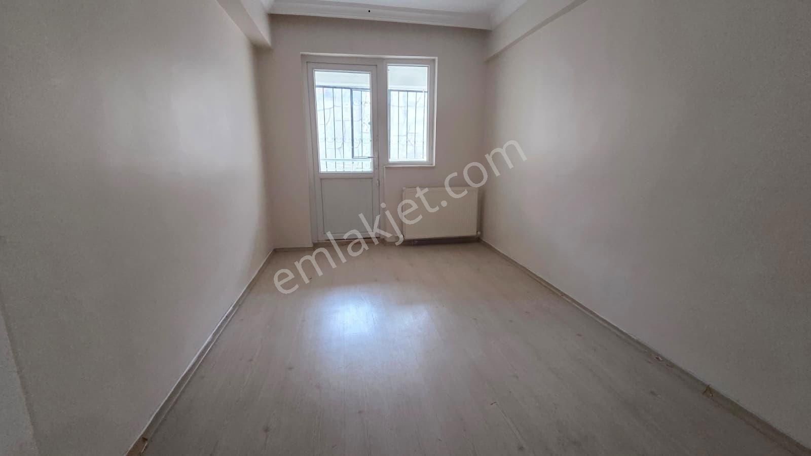 Süvari Mah Satılık 4+1 Kat Konumlu Yüksek Giriş Ön Cephe Daire - Görsel 18