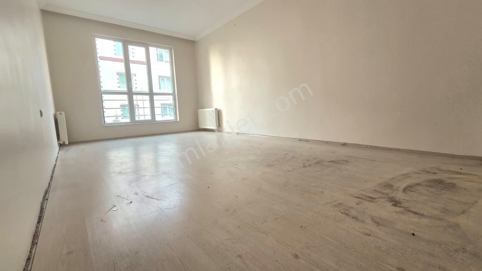 Süvari Mah Satılık 4+1 Kat Konumlu Yüksek Giriş Ön Cephe Daire - Görsel 19