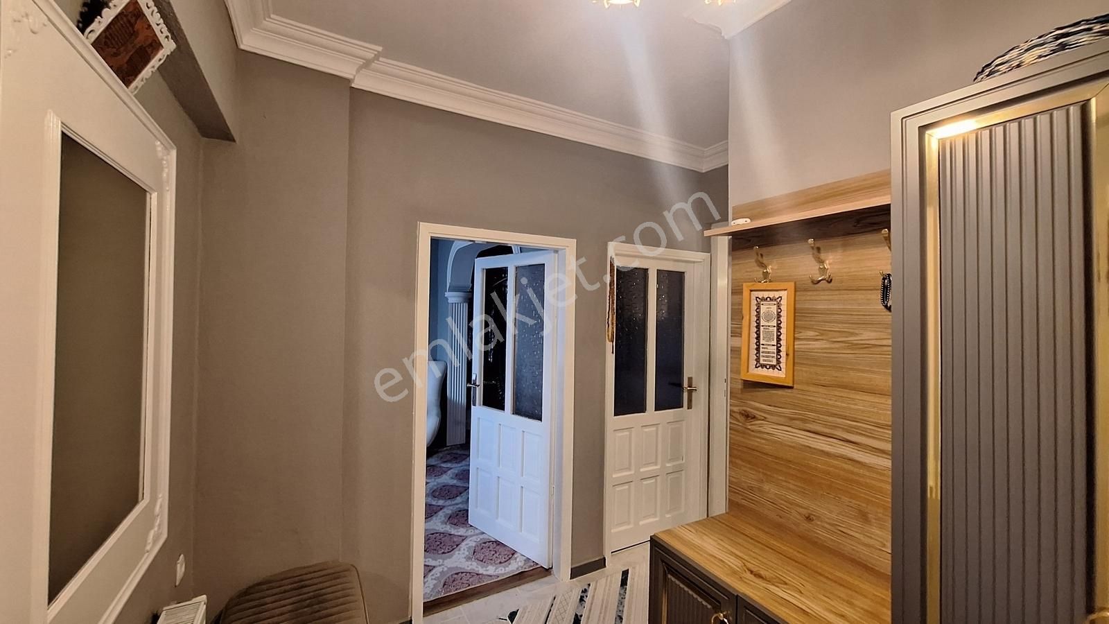 Halıdere De Deniz Manzaralı Asansörlü 2+1 Eşyalı Satılık Daire - Görsel 13