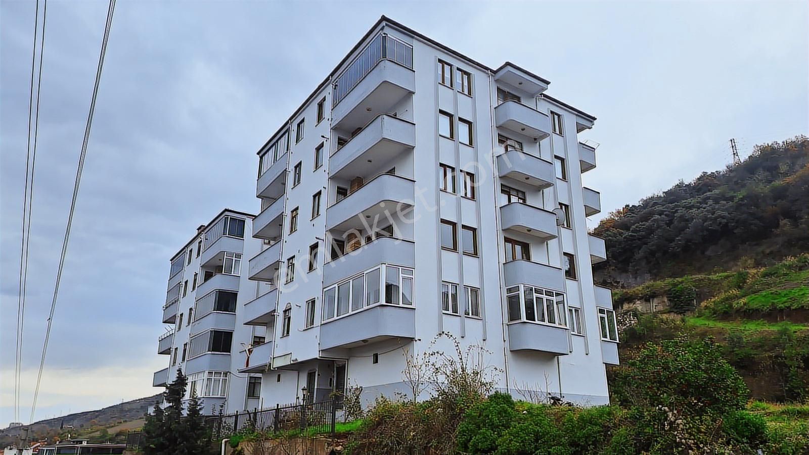 Halıdere De Deniz Manzaralı Asansörlü 2+1 Eşyalı Satılık Daire - Görsel 31