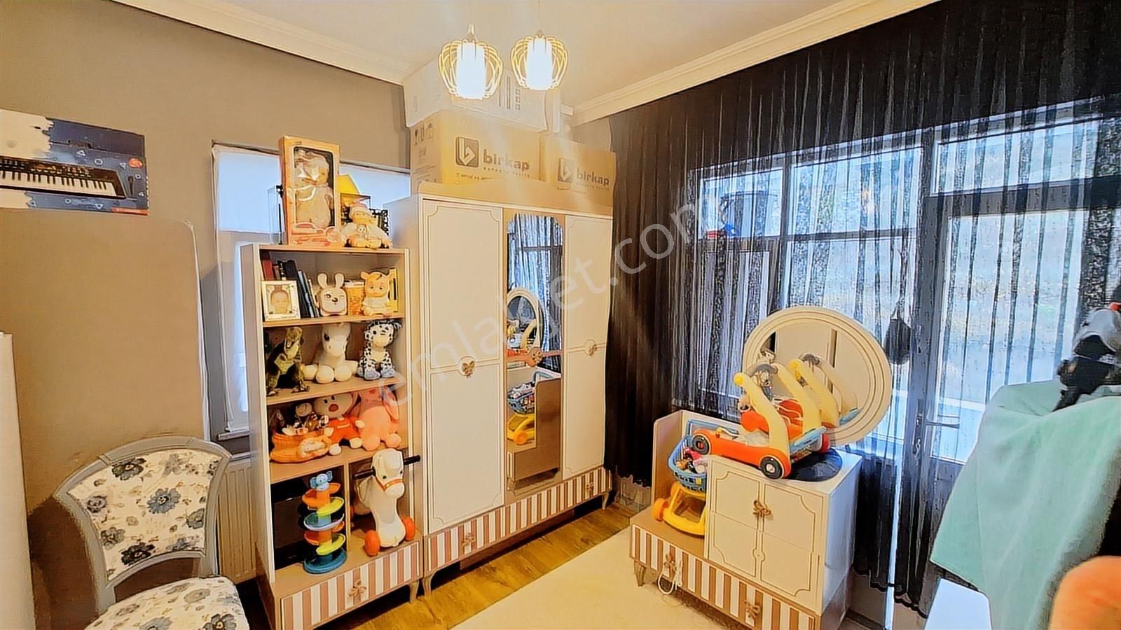 Halıdere De Deniz Manzaralı Asansörlü 2+1 Eşyalı Satılık Daire - Görsel 23