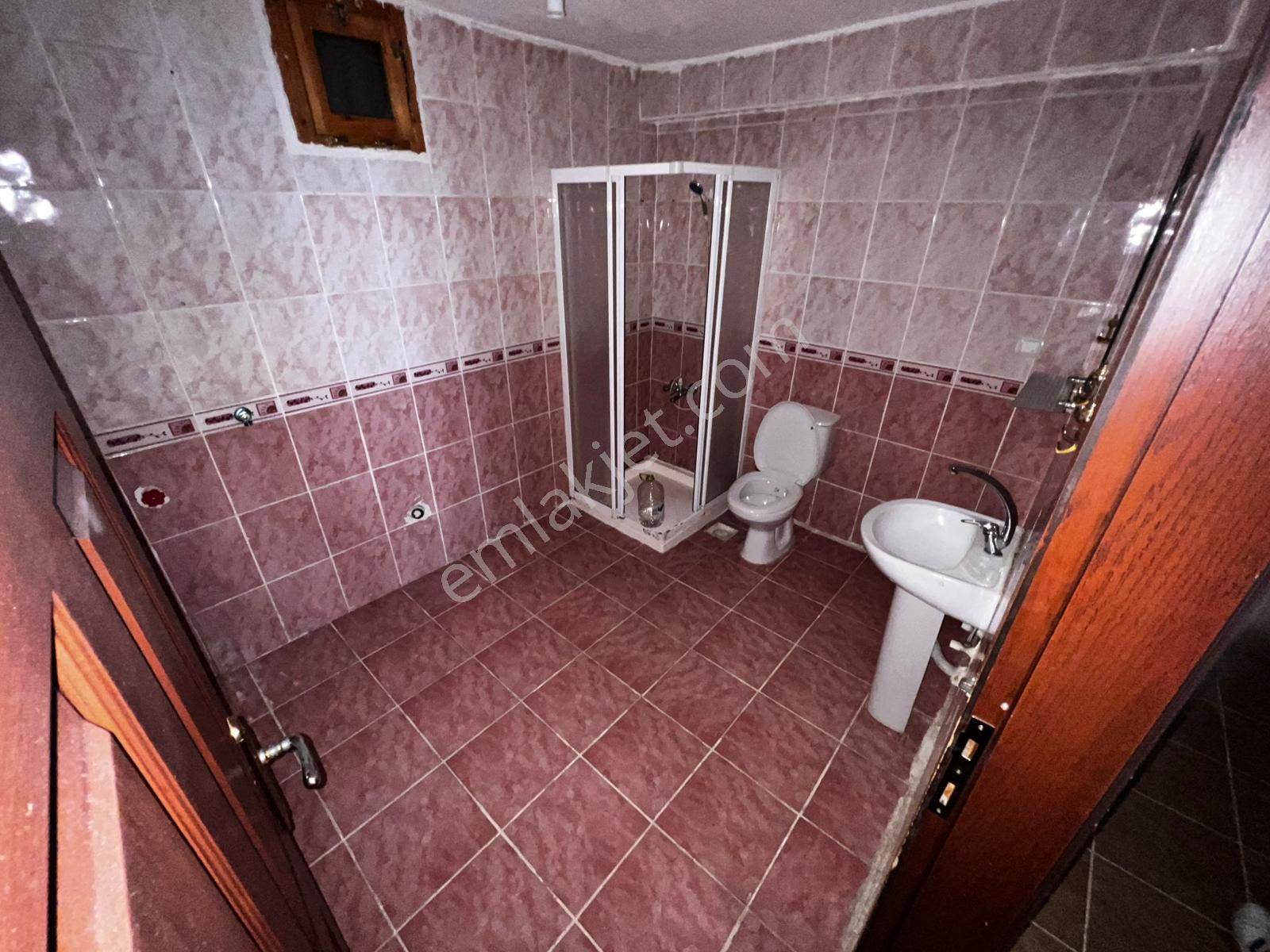 Hayal^den Andiçen Mh^de Ara Katta Ön Cp. Asansörlü 3+1 Geniş Kupon Daire ! - Görsel 24