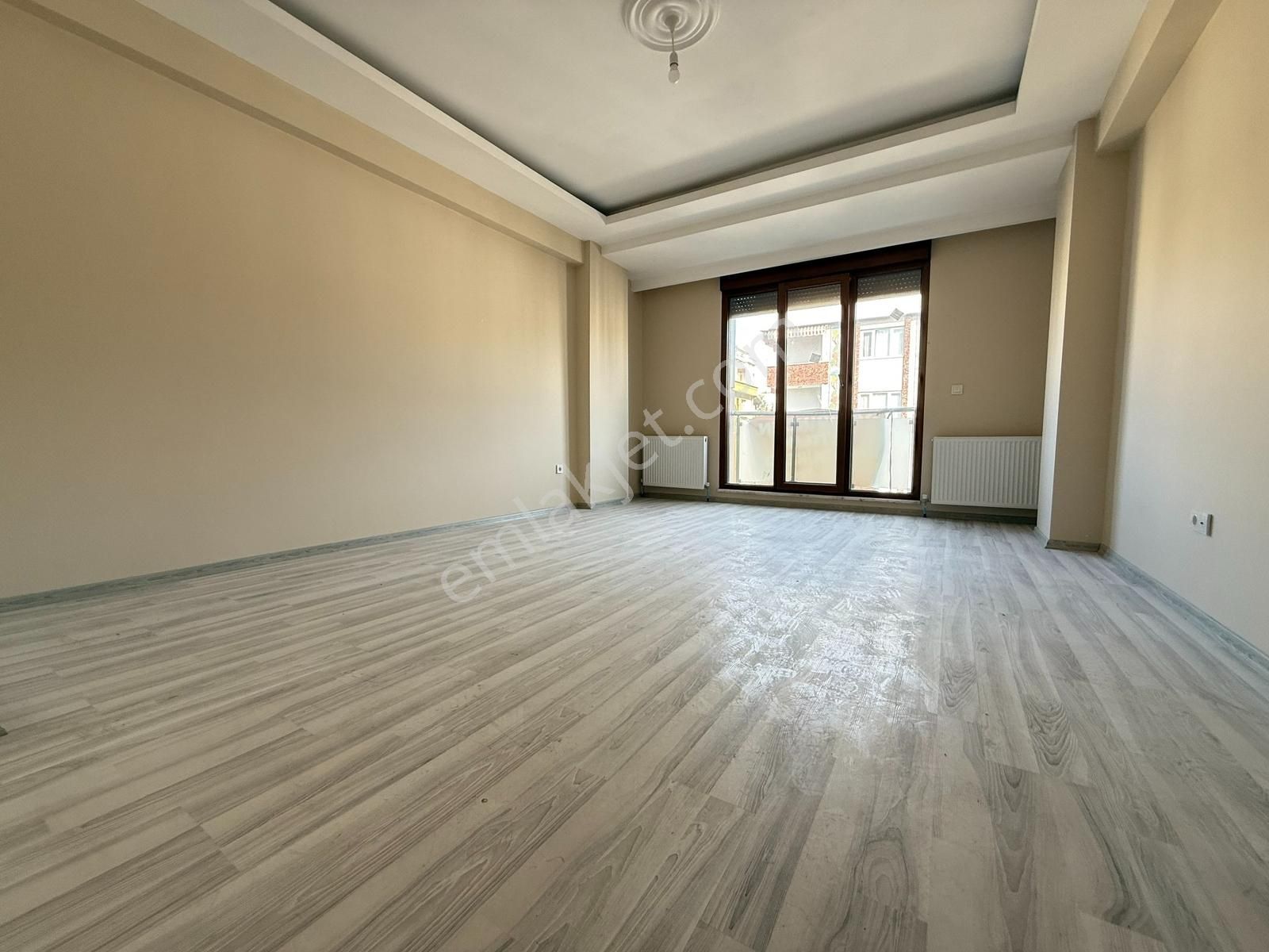 Focus'tan Mükemmel Konumda, Marmaray Ve Sahile Yakın, Sıfır 4+2