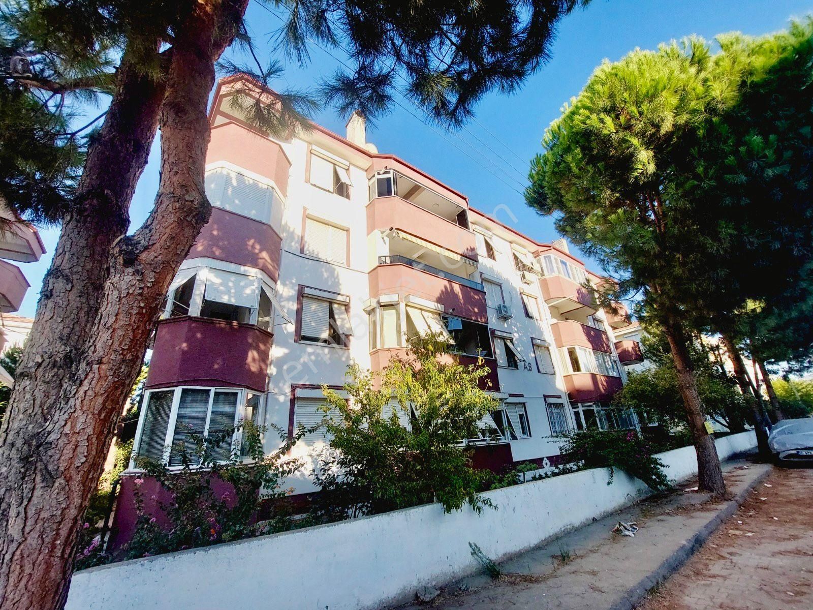 ꧁ay Emlaktan꧂akçay'da İçi Komple Yapılı Kombili Denize 300 M Ayrı Mutfak Ön Cephe Satılık 2+1 Daire - Görsel 2