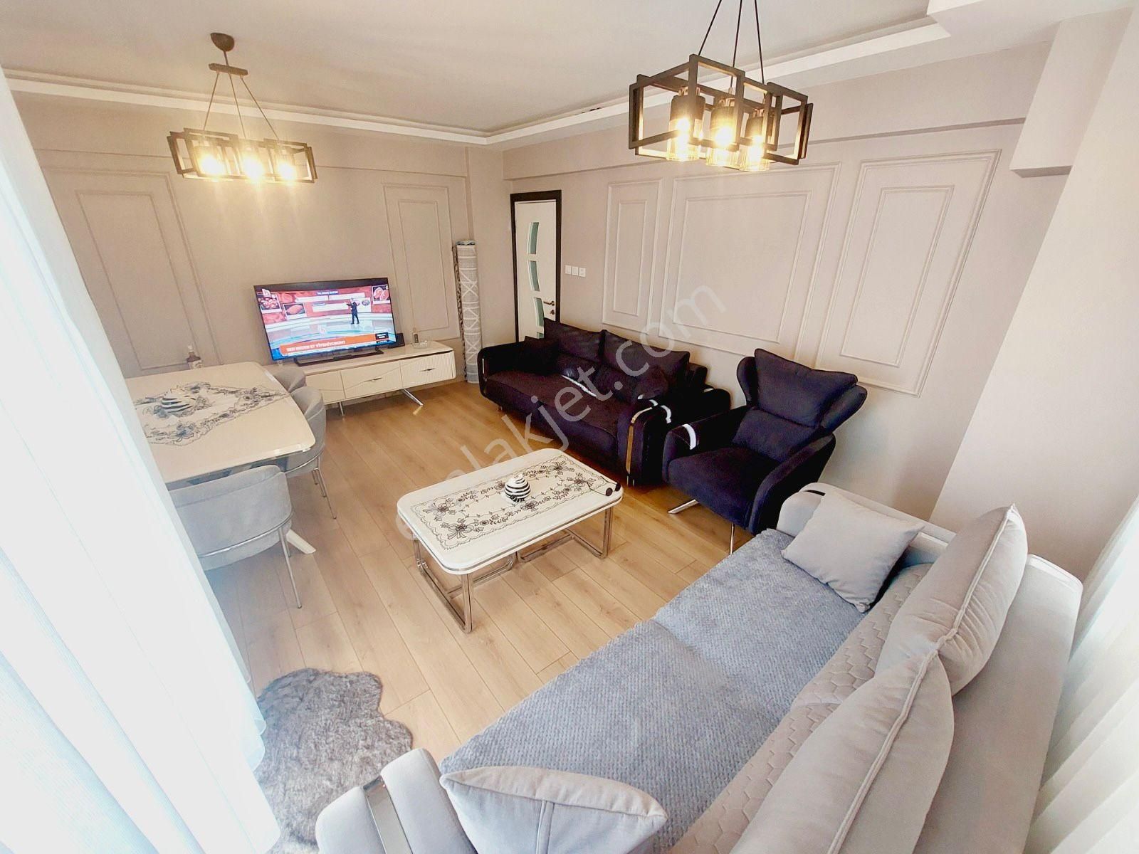 ꧁ay Emlaktan꧂akçay'da İçi Komple Yapılı Kombili Denize 300 M Ayrı Mutfak Ön Cephe Satılık 2+1 Daire - Görsel 6