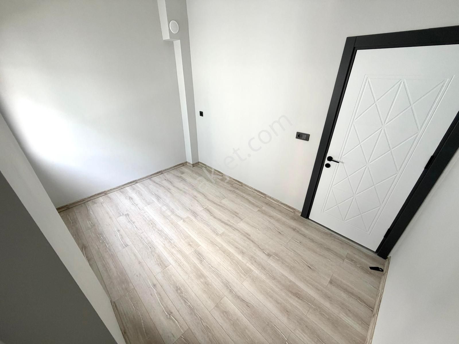 🏡 Referans'tan Akçay'da Kazdağı Manzarılı Geniş Teraslı Ön Cephe 2+1 Dubleks - Görsel 12