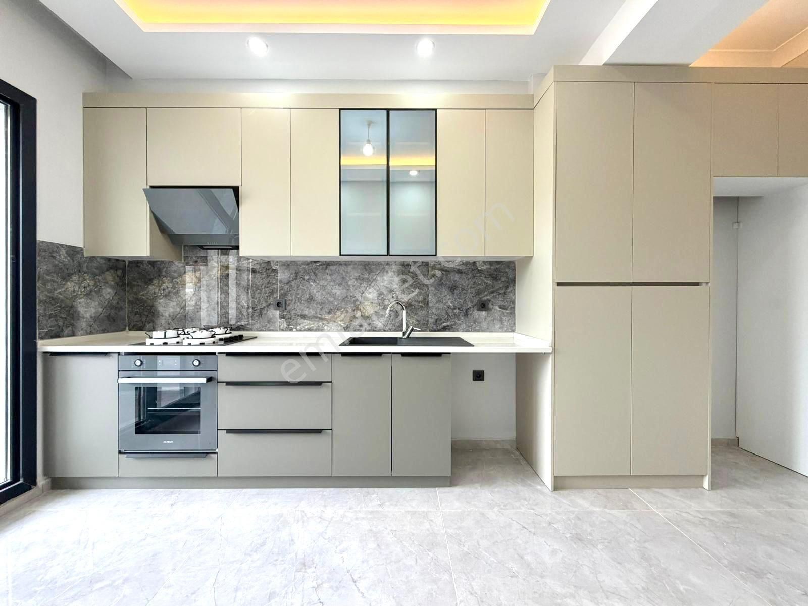 🏡 Referans'tan Akçay'da Kazdağı Manzarılı Geniş Teraslı Ön Cephe 2+1 Dubleks