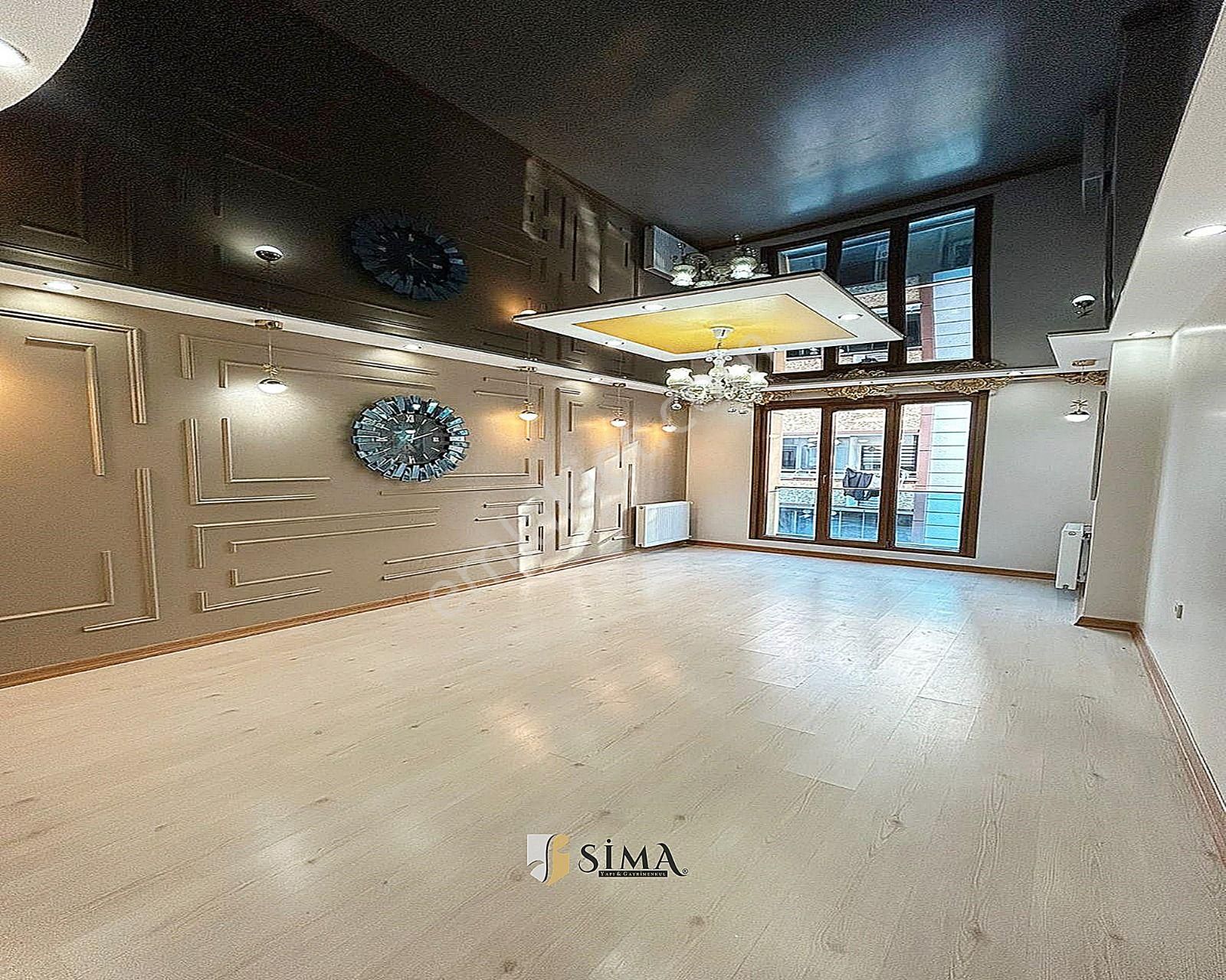 Metrobüse 7dk Ebeveyn Banyolu Ultra Lüks Satılık 2+1 Arakat Daire