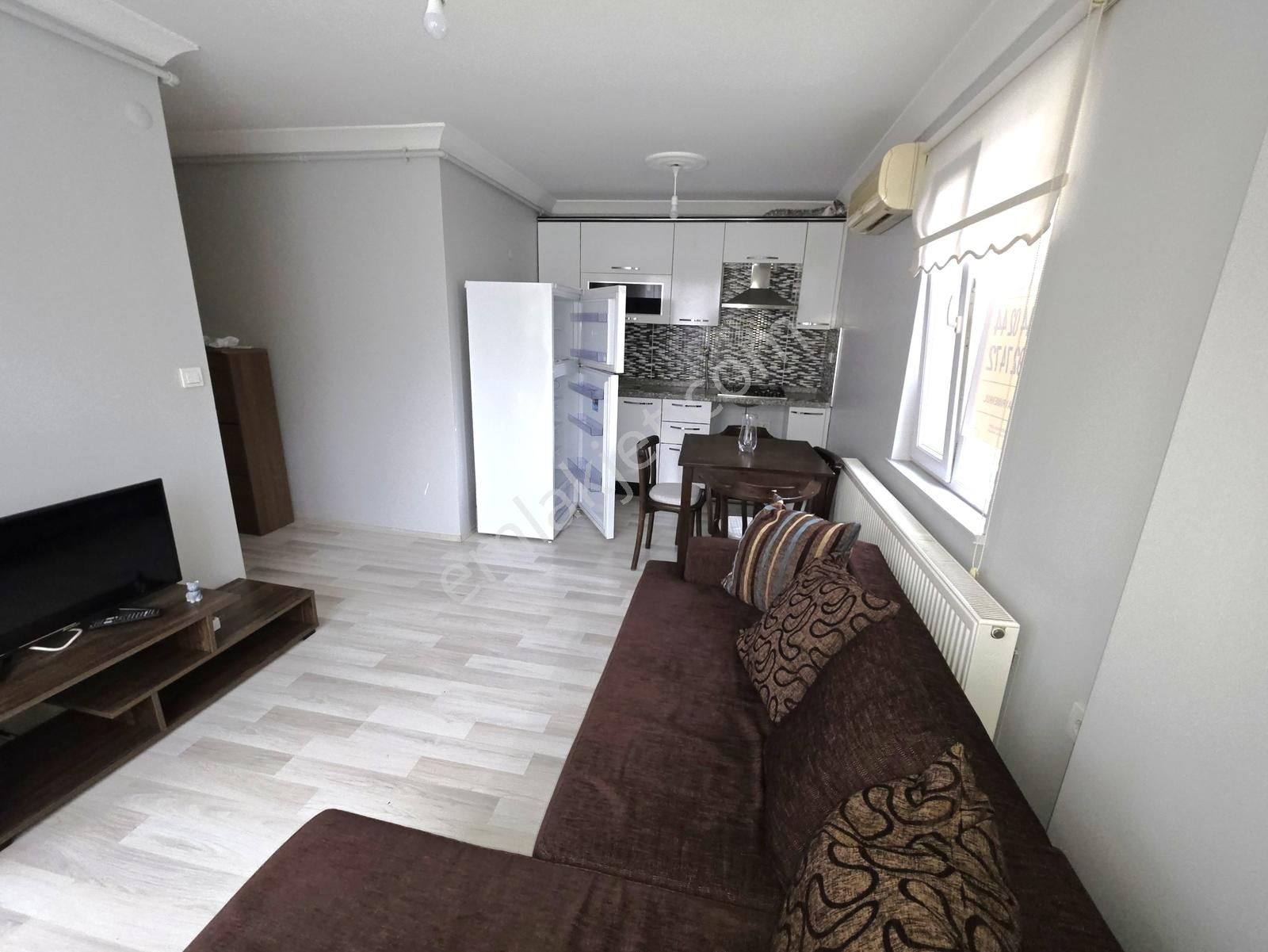Onvestten Bahçelievlerde Güney Cephe Ferah 1+1 Satılık Daire - Görsel 19