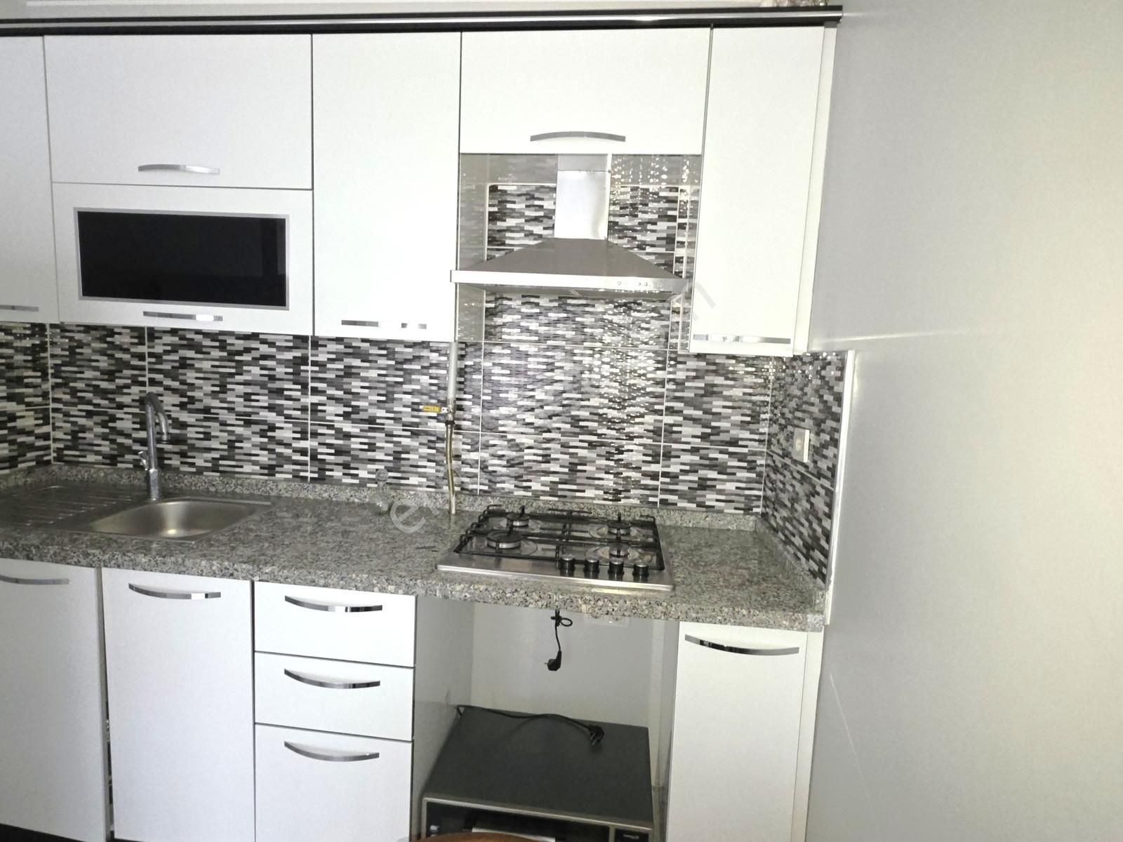 Onvestten Bahçelievlerde Güney Cephe Ferah 1+1 Satılık Daire - Görsel 18
