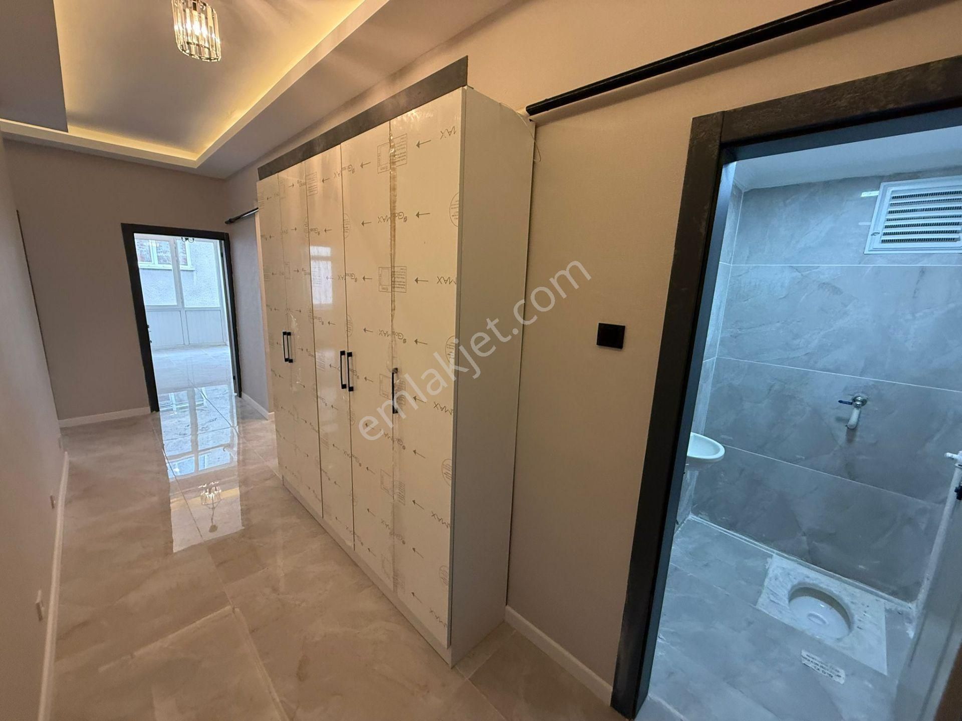 Bilgen Vatan'dan Çekirge Caddesi'nde 3+1 Orta Kat Megalüks Yapılı Masrafsız Bağımsız Salon Daire - Görsel 3