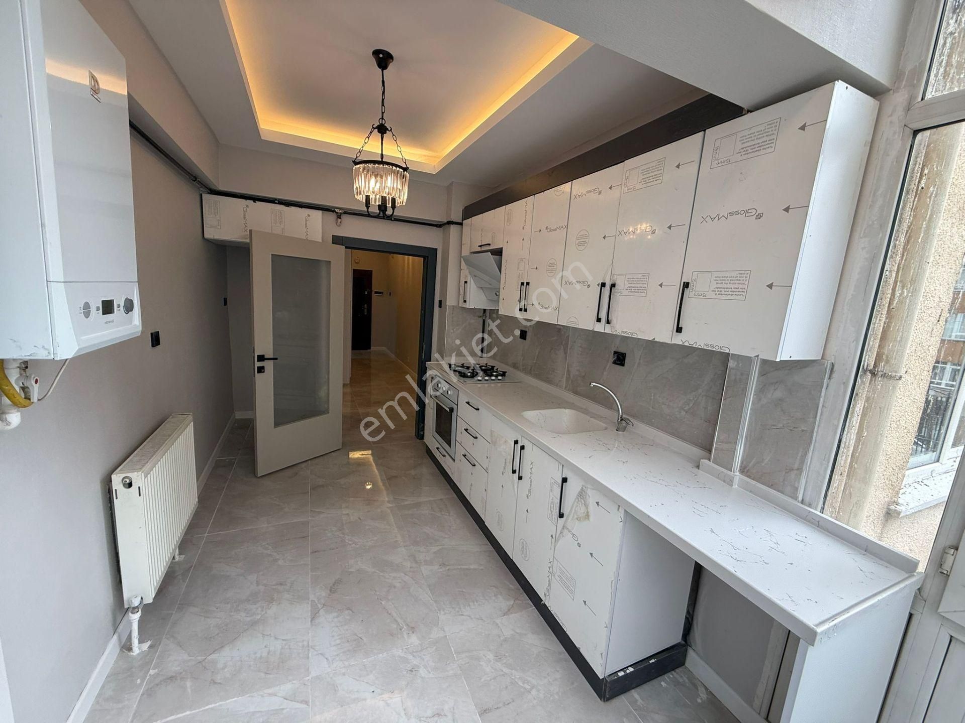 Bilgen Vatan'dan Çekirge Caddesi'nde 3+1 Orta Kat Megalüks Yapılı Masrafsız Bağımsız Salon Daire - Görsel 4