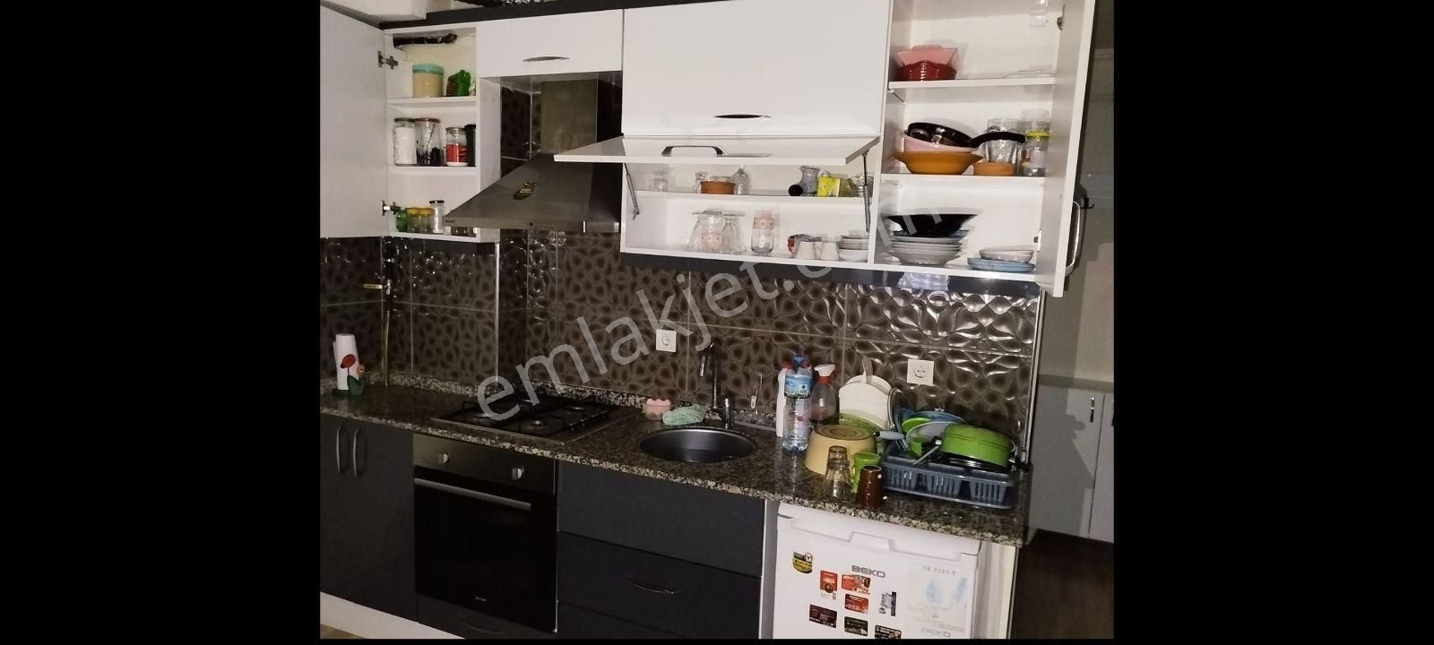 Kuruçeşme 1+1,full Eşyali Geniş,d.gazli Klimali ,temiz,ara Kat