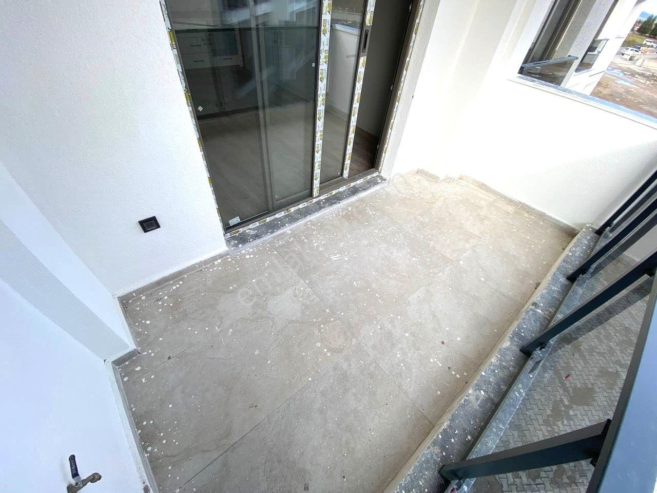 🏡aktiften Ören Yolunda Hem Denize Hem Yeşile Hemde Ulaşıma Yakın Site İçerisinde 1+1 Satılık Daire - Görsel 17