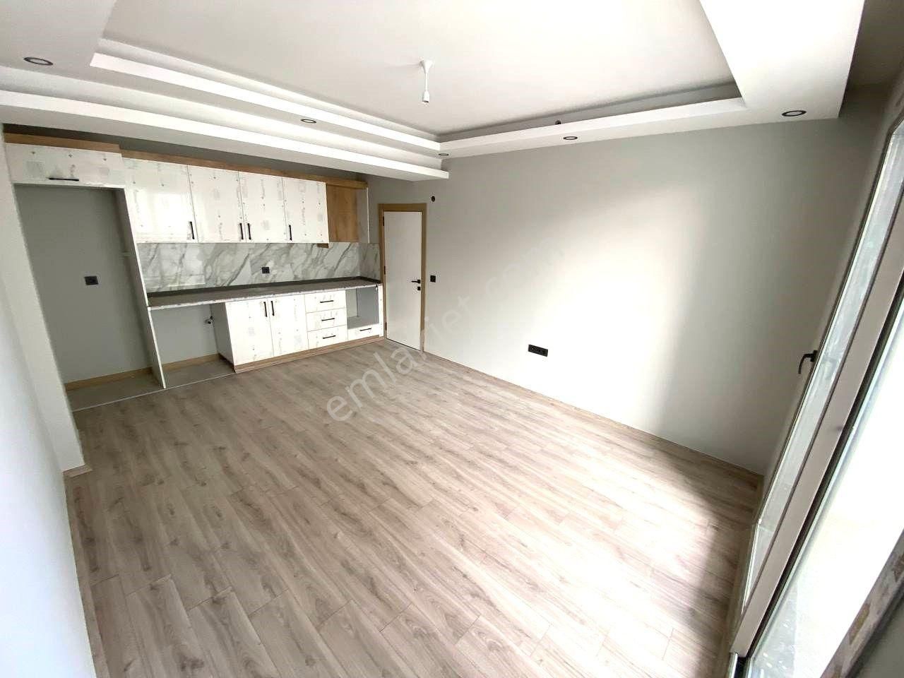 🏡aktiften Ören Yolunda Hem Denize Hem Yeşile Hemde Ulaşıma Yakın Site İçerisinde 1+1 Satılık Daire