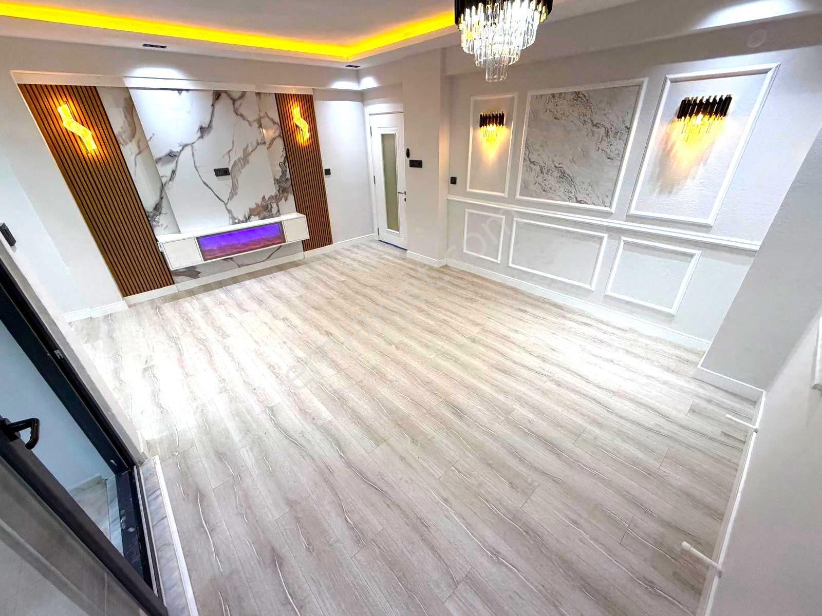 𝄞melodi'den Akçay'ın Yeni Gözde Tasarımlı Ara Kat Ön Cephe Özel Müzikli Şöminesiyle 2+1 Dairesi - Görsel 3