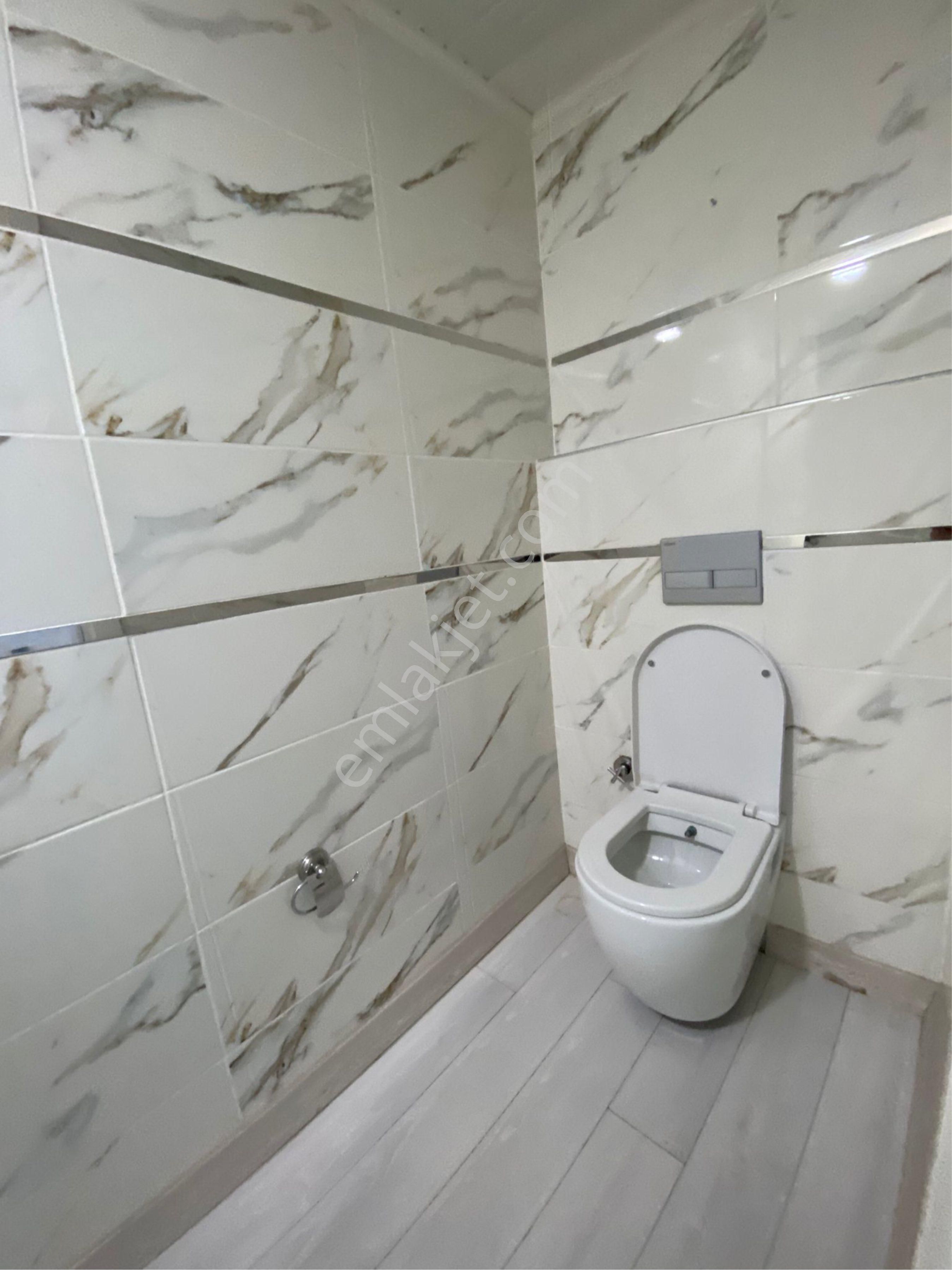 Güzelyalı Mh Bulvar Üzerinde Merkezi Konumda 3+1 Geniş Kiralık Daire - Görsel 23
