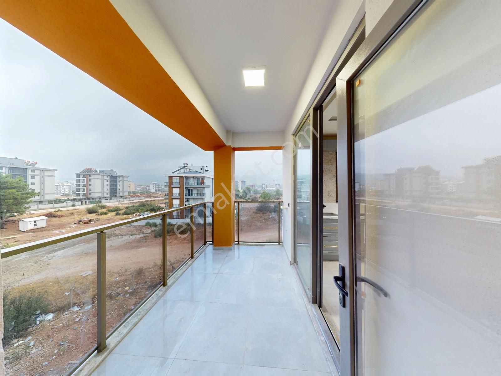 Vadeli & Takaslı & 3+1 Panoramik Şehir Manzaralı Lüks Daire - Görsel 31