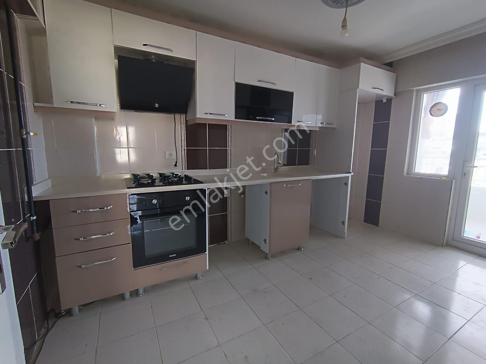 Sincan Pınarbaşı Mahallesinde 3+1 Kiralık Ara Kat Daire - Görsel 2