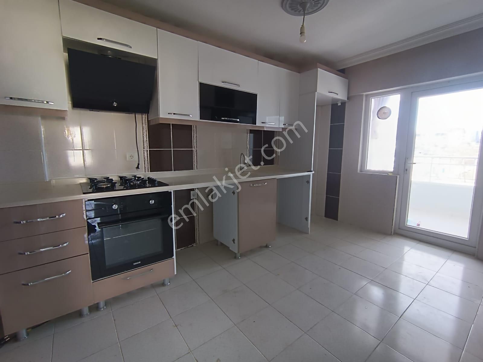 Sincan Pınarbaşı Mahallesinde 3+1 Kiralık Ara Kat Daire - Görsel 4