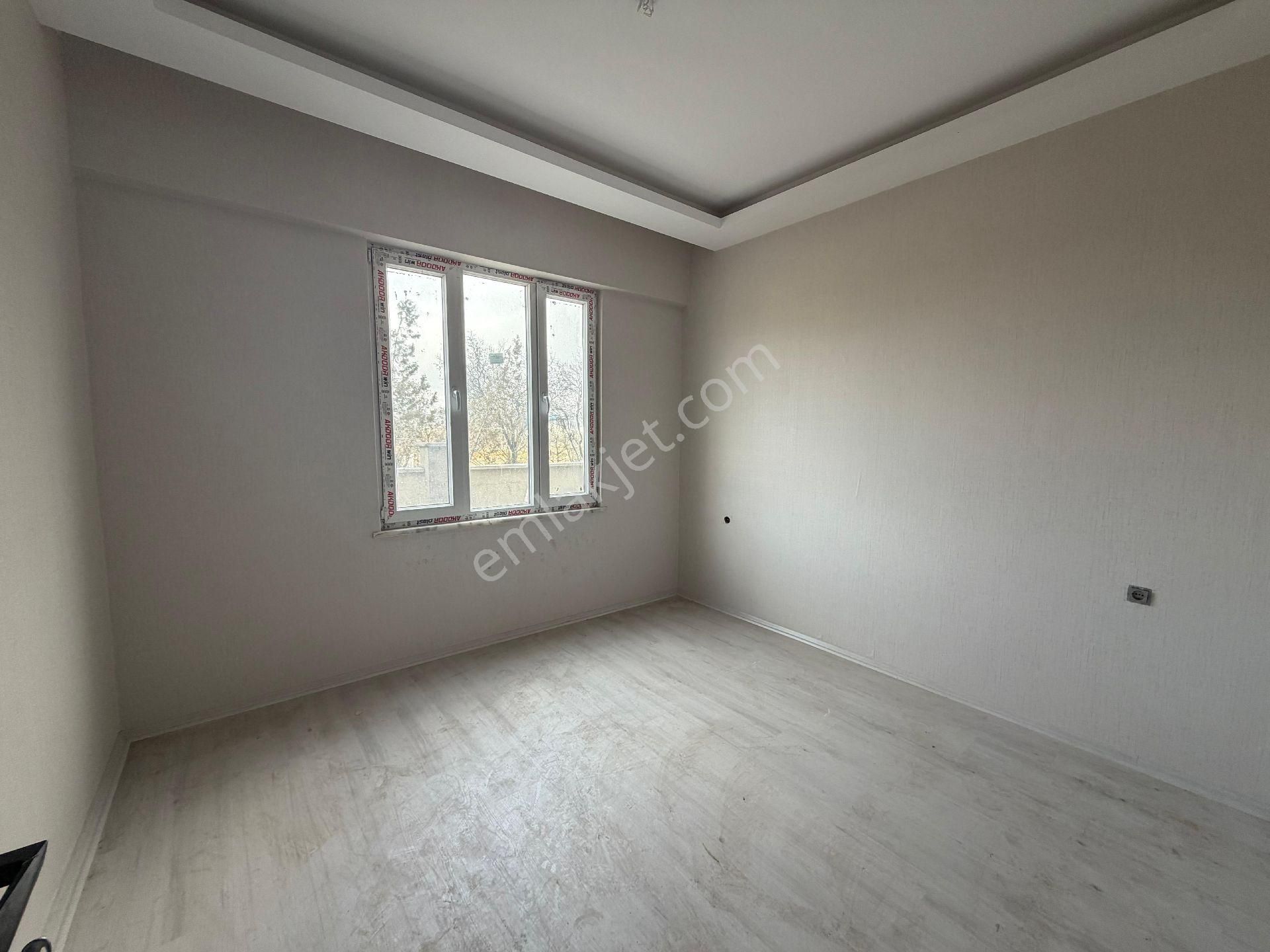 Göktürk Mah 2+1 Yerden Isıtma Giriş Kat Daire - Görsel 5