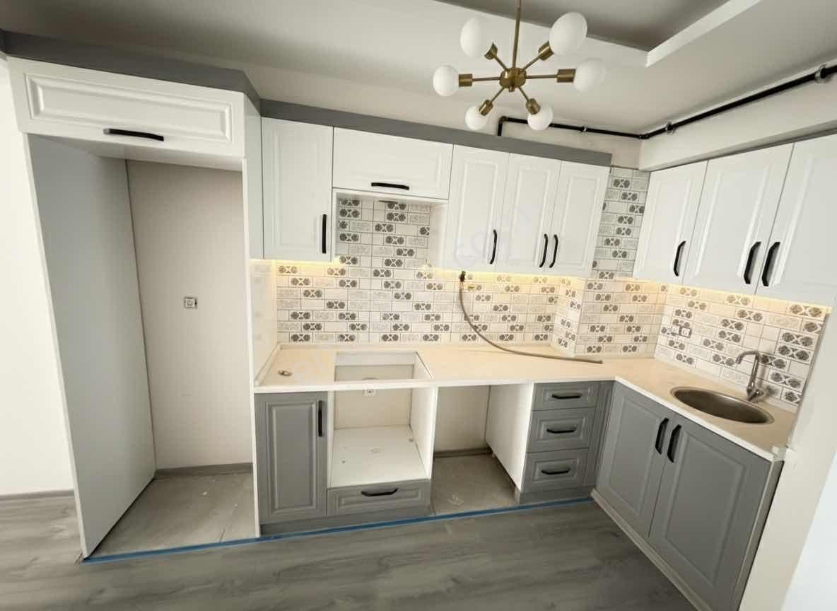 Çiğli Yeni Mah. 1+1 Kiralık Daire - Görsel 7