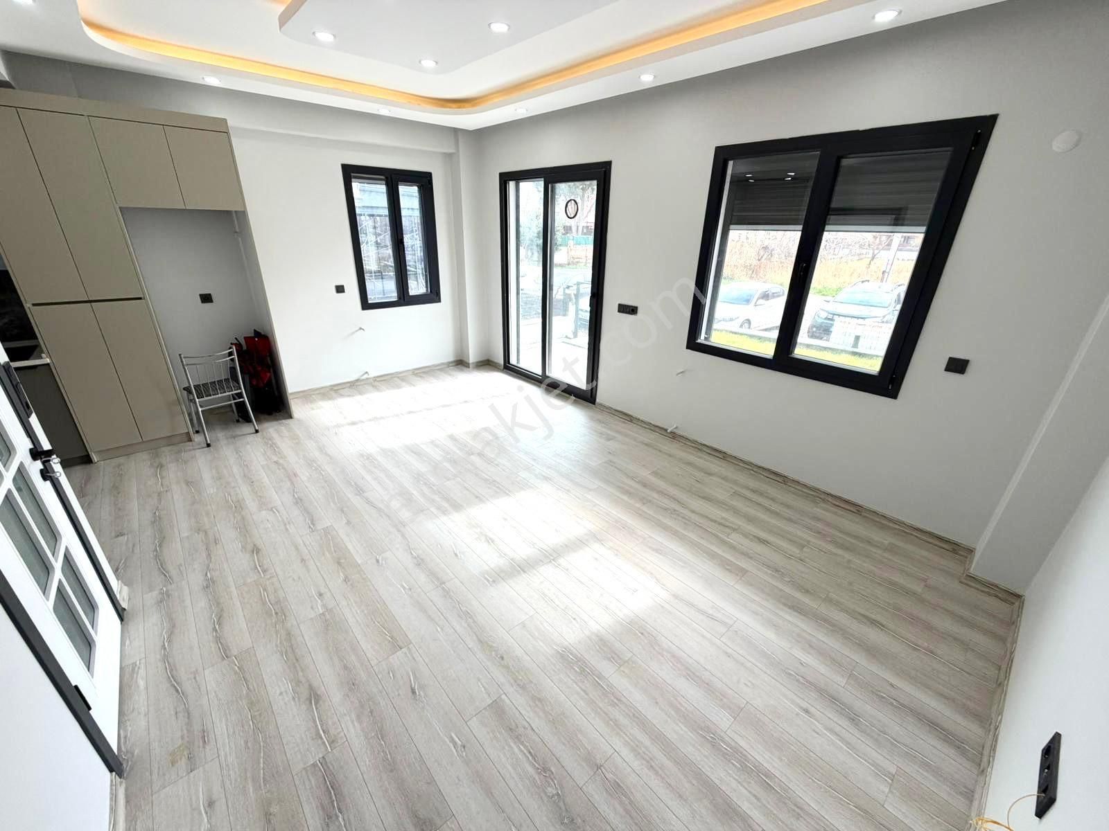 🏡 Referans'tan Akçay'da Kazdağı Manzaralı Ön Cephe Şık Tasarımlı + Daire - Görsel 16