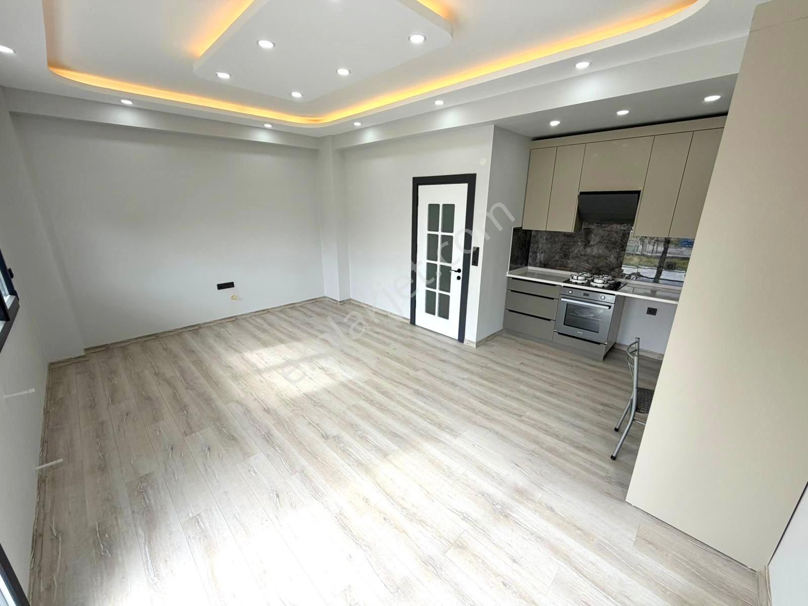 🏡 Referans'tan Akçay'da Kazdağı Manzaralı Ön Cephe Şık Tasarımlı + Daire - Görsel 11