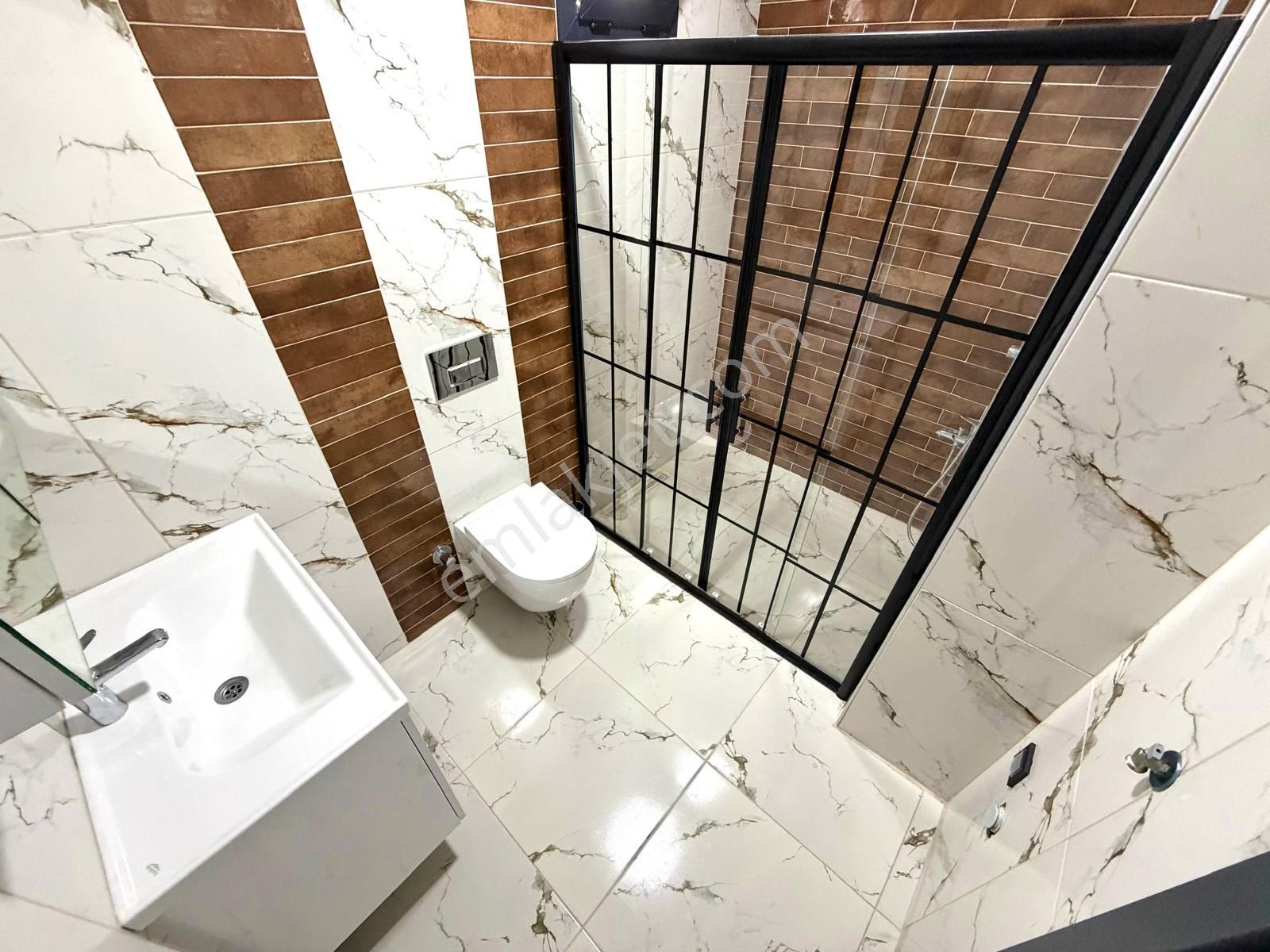 🏡 Referans'tan Akçay'da Kazdağı Manzaralı Ön Cephe Şık Tasarımlı + Daire - Görsel 32