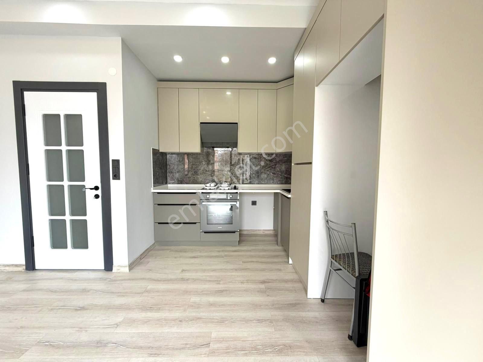 🏡 Referans'tan Akçay'da Kazdağı Manzaralı Ön Cephe Şık Tasarımlı + Daire - Görsel 3