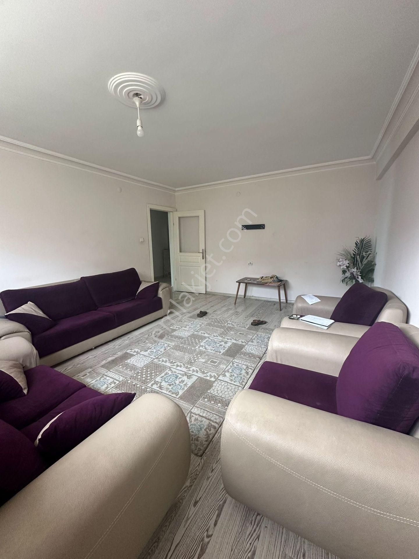 Mamak - Ekin Mahallesinde Üç Kızlar Cami Yakınında 3+1 Satılık Fırsat Dairesi !!! - Görsel 2