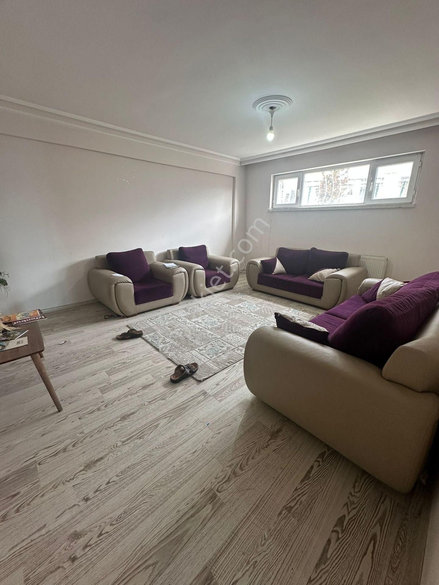 Mamak - Ekin Mahallesinde Üç Kızlar Cami Yakınında 3+1 Satılık Fırsat Dairesi !!!