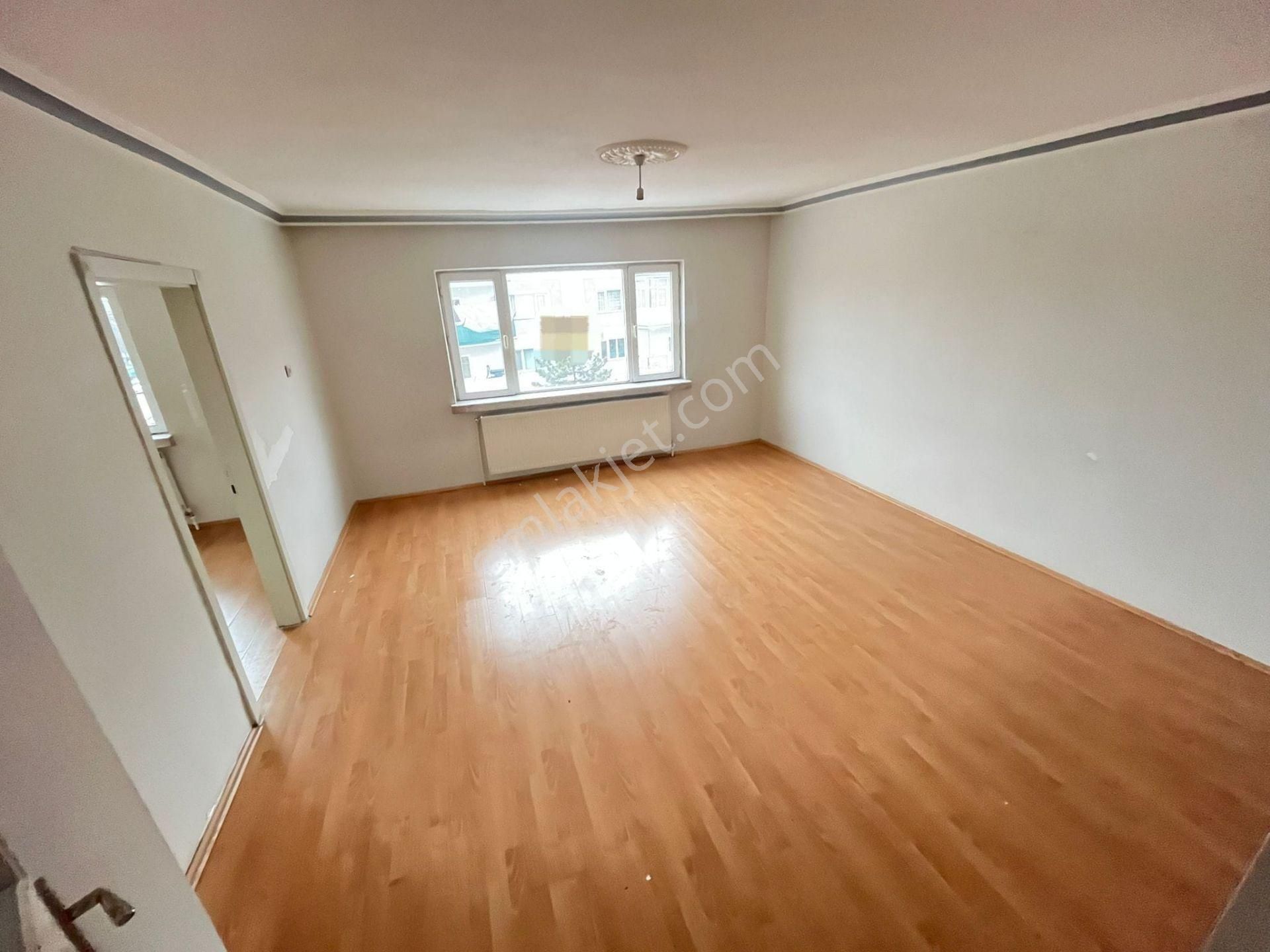 Mç Emlak'tan Akşemsettin Mahallesin'de 3+1 Satılık Daire - Görsel 3