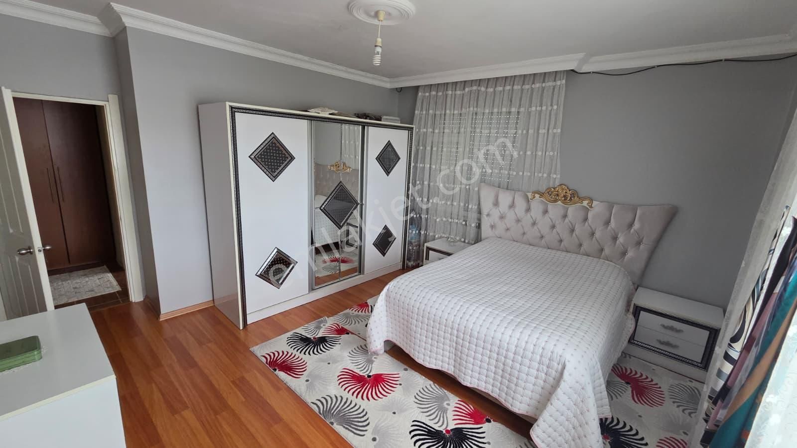 Denize Yakın Geniş Ailelere Uygun 4+2 285m2 Dubleks Daire - Görsel 12