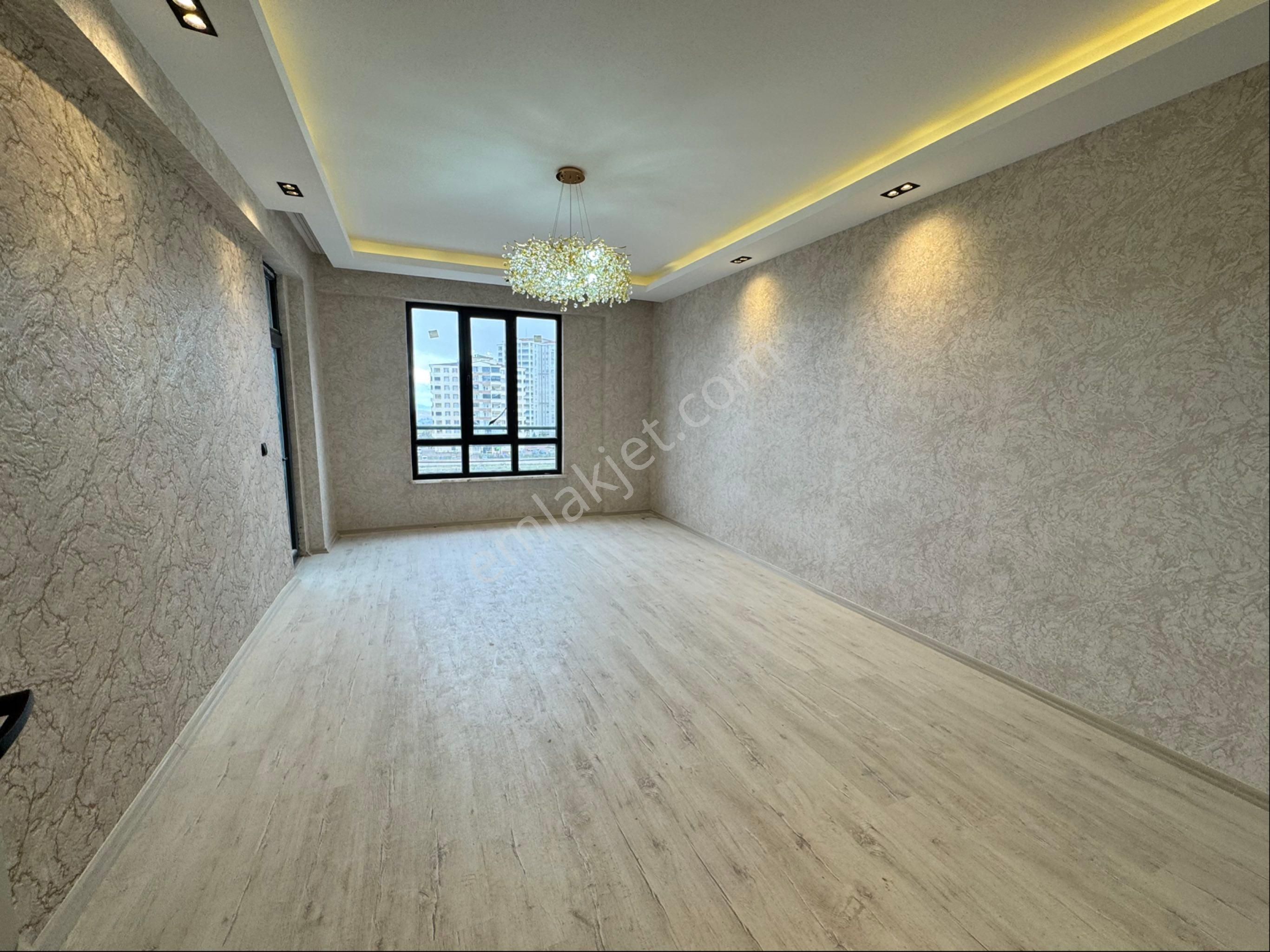 G.antep Karataş Merkezi Konumda Sıfır Arakat 2,5+1 Satılık Daire - Görsel 2
